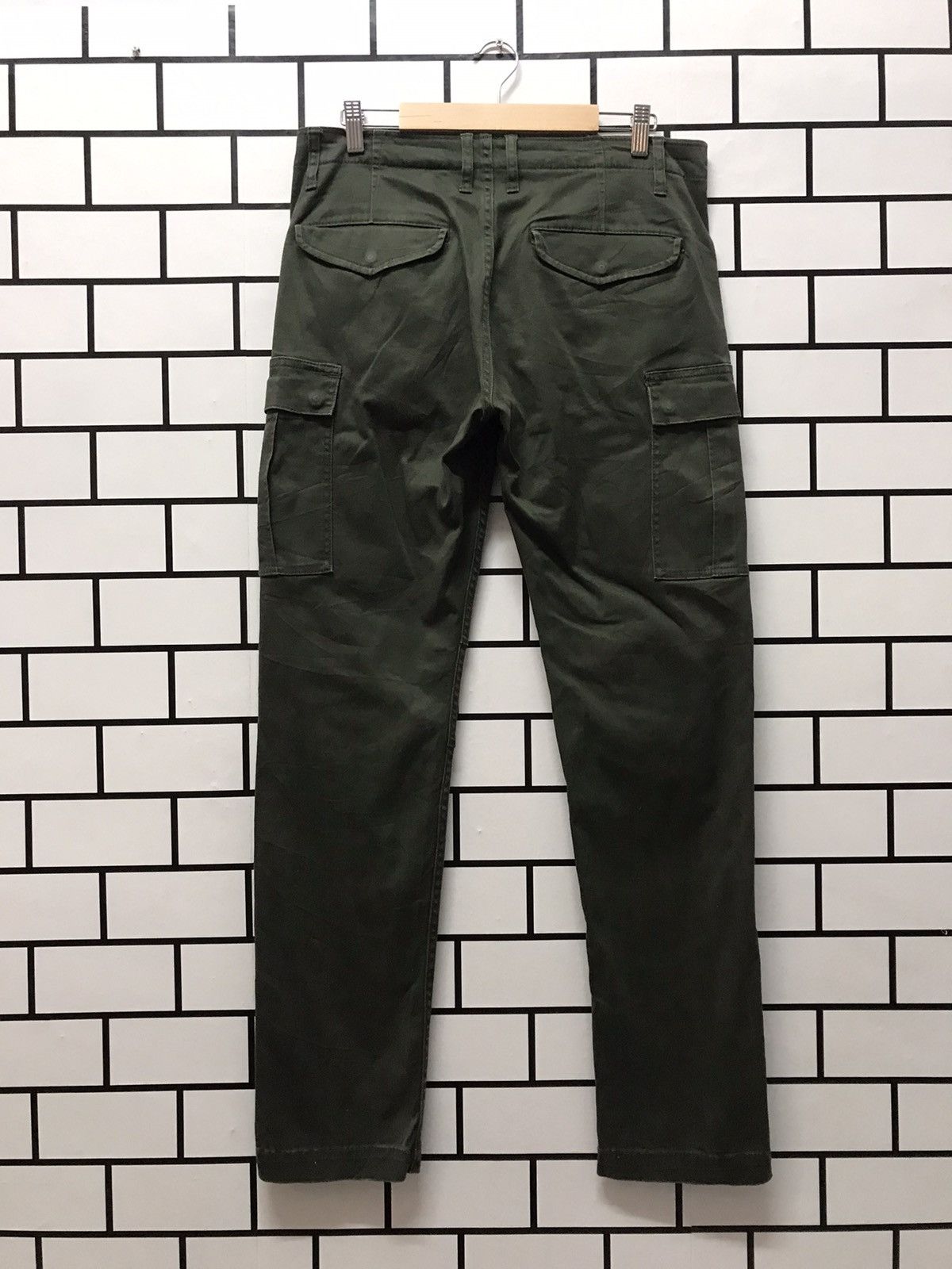 Japanese Brand Japan Brand Back Number Cargo Pants Slim Fit Size US 32 / EU 48 - 2 Thumbnail