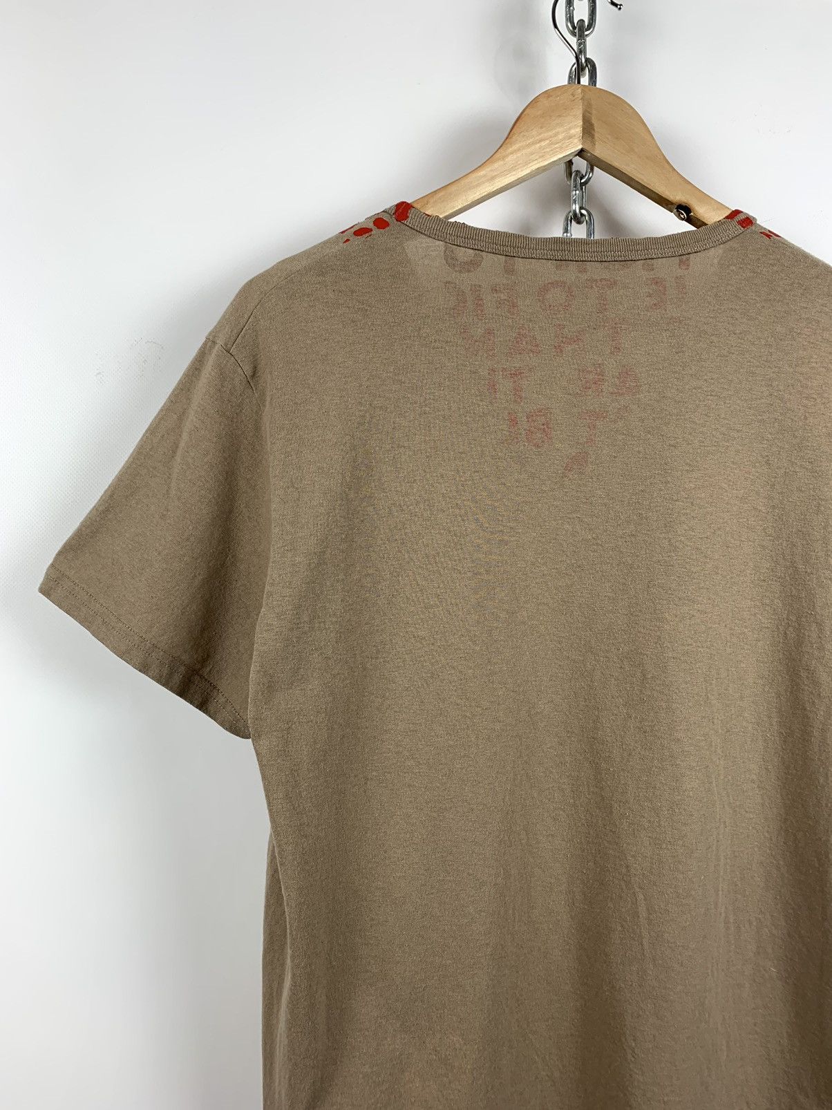 Maison Margiela Vintage Maison Margiela Charity AIDS Beige/Red T-Shirt Size US M / EU 48-50 / 2 - 7 Thumbnail