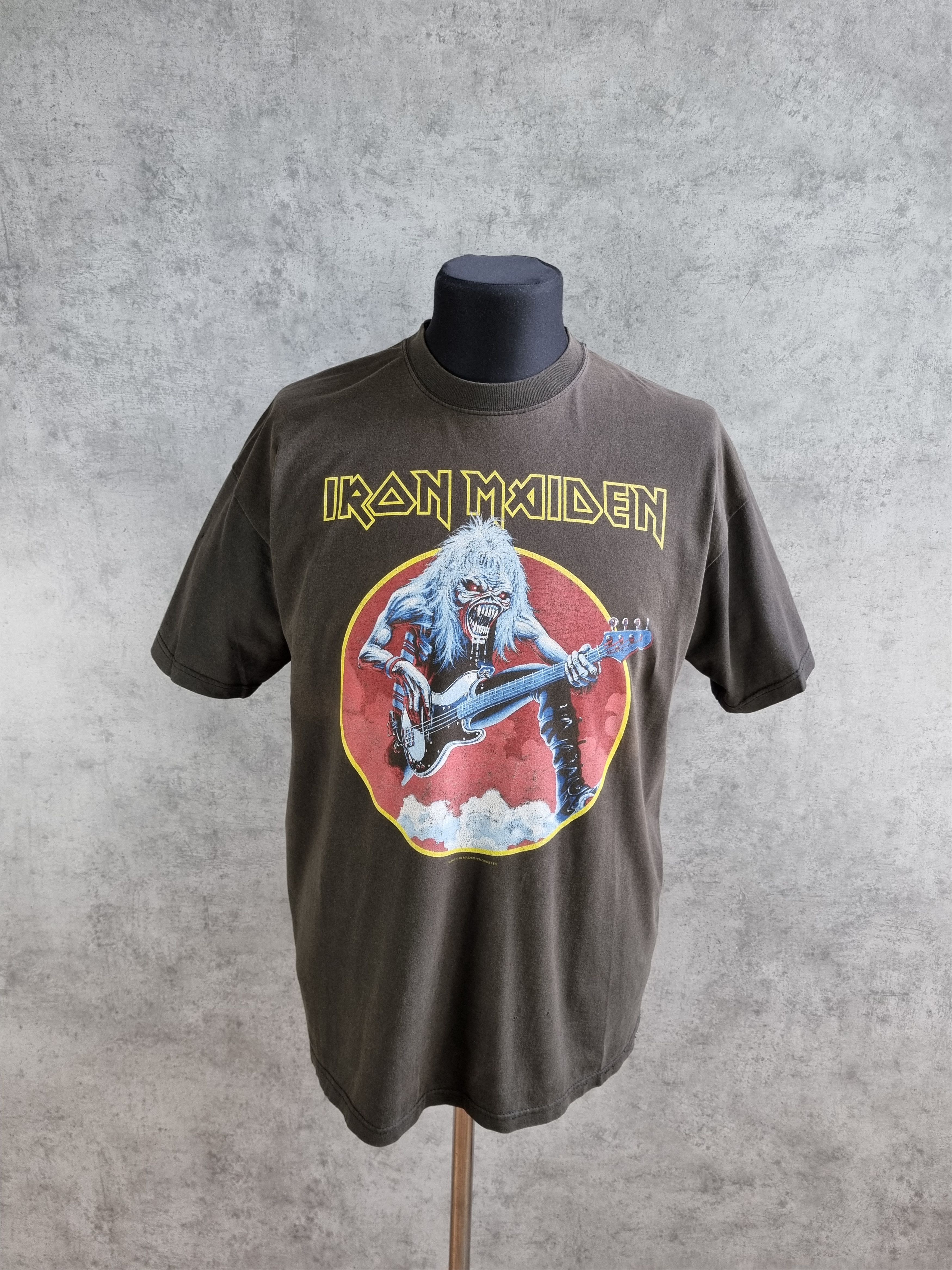 Band Tees × Iron Maiden IRON MAIDEN Vintage Thrashed Faded Rock Tee Rare Print Size US L / EU 52-54 / 3 - 5 Thumbnail