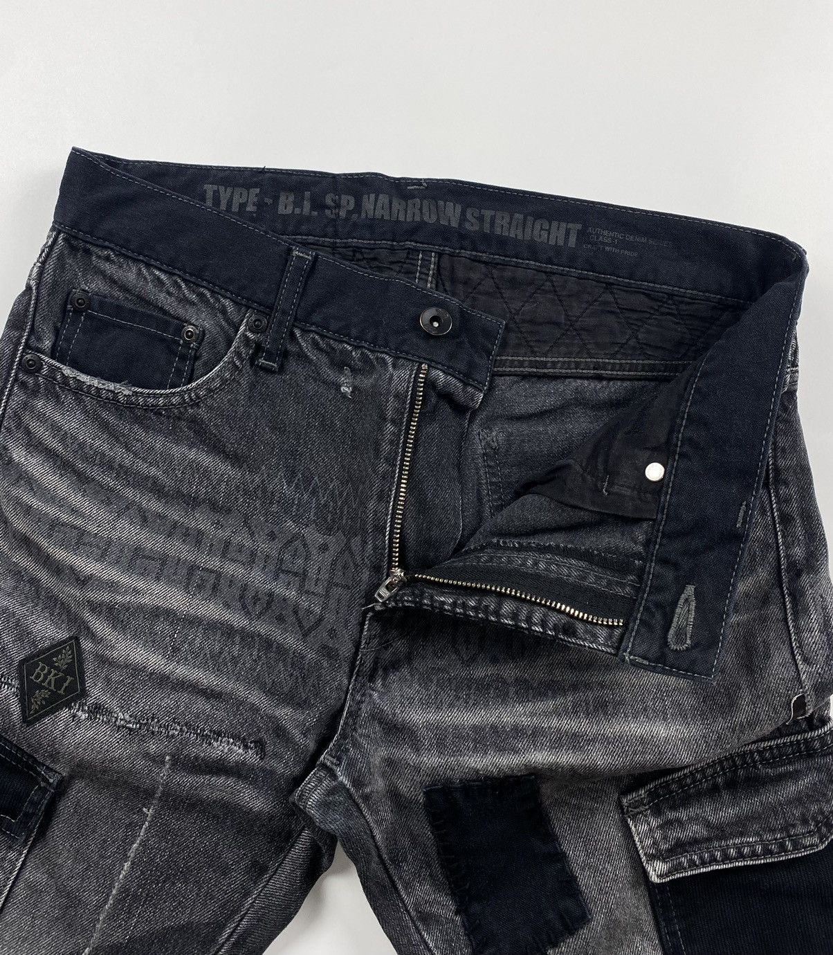 Neighborhood Black Icon Savage Level 4