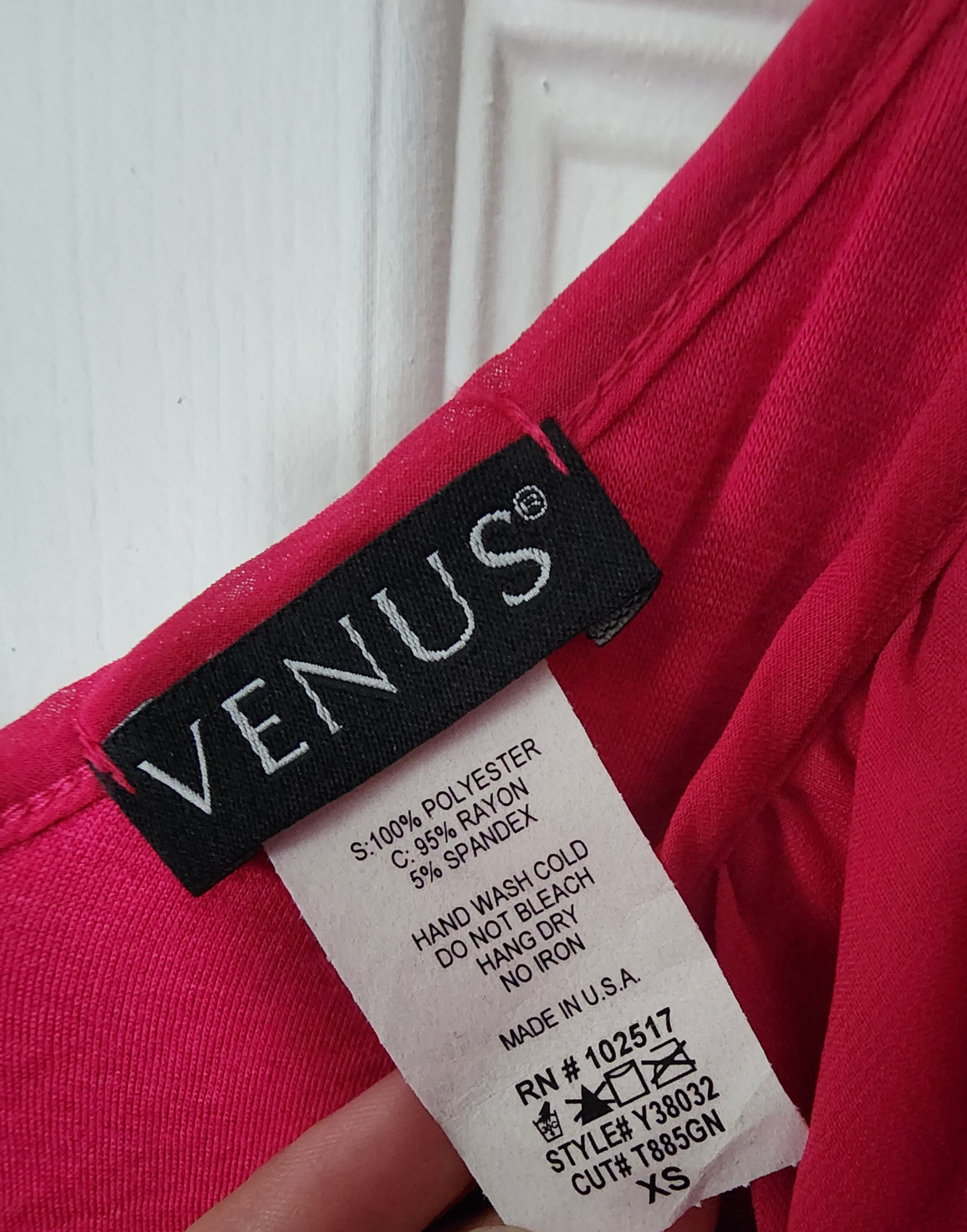 Other Venus Pink Flutter Double Vneck Slit Sleeve Dress XS Size XS / US 0-2 / IT 36-38 - 3 Thumbnail