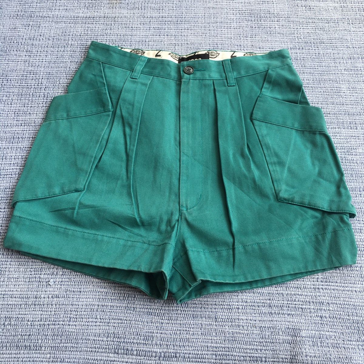 image of Cabane De Zucca x Dickies Zucca X Dickies Short in Green, Men's (Size 26)