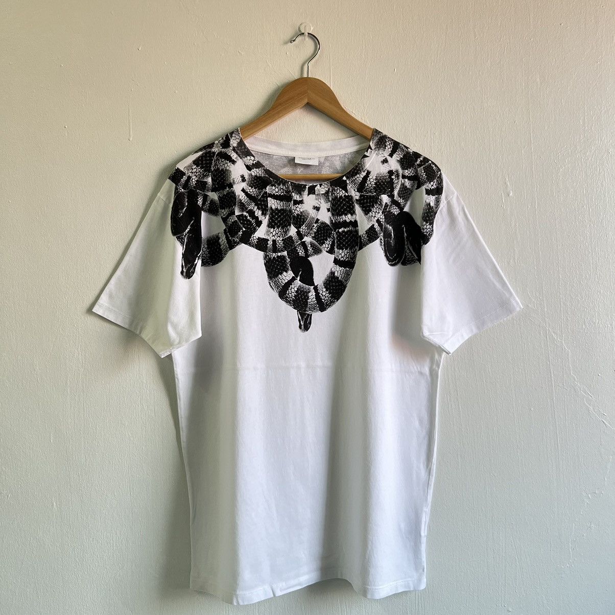 Marcelo Burlon MARCELO BURLON SNAKE TEE Size US L / EU 52-54 / 3 - 1 Thumbnail