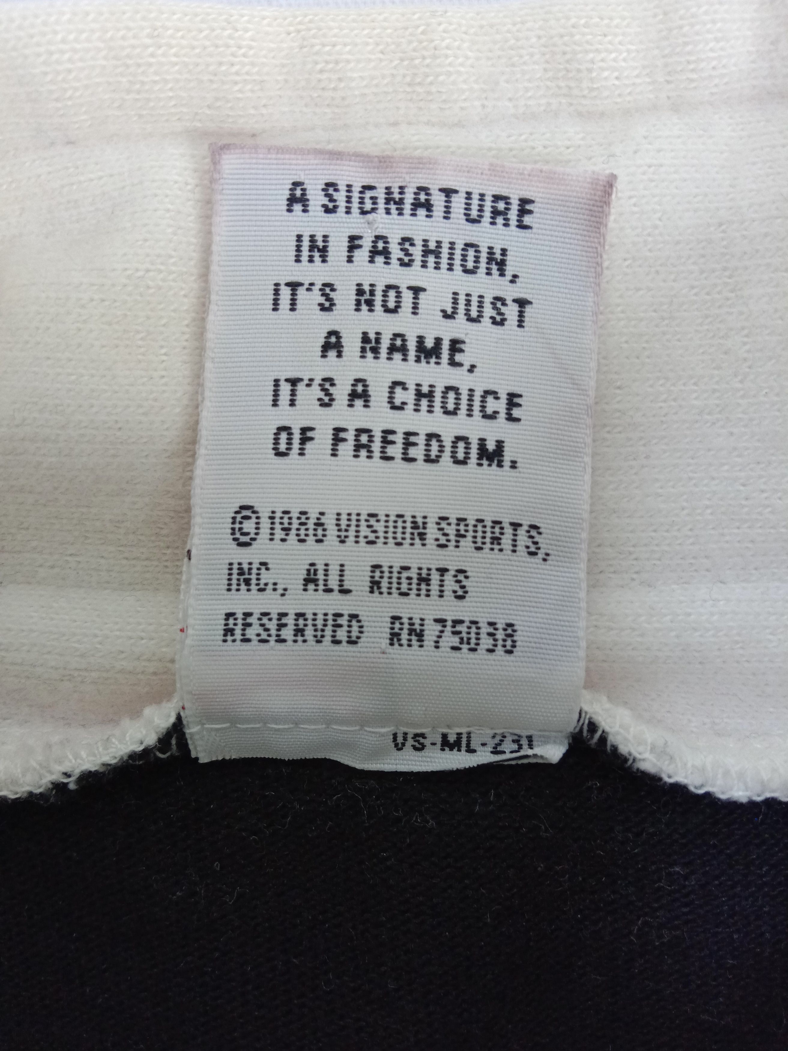 Vision Streetwear Vintage 1986 Vision Street Wear Longsleeve Shirt Size US L / EU 52-54 / 3 - 7 Thumbnail