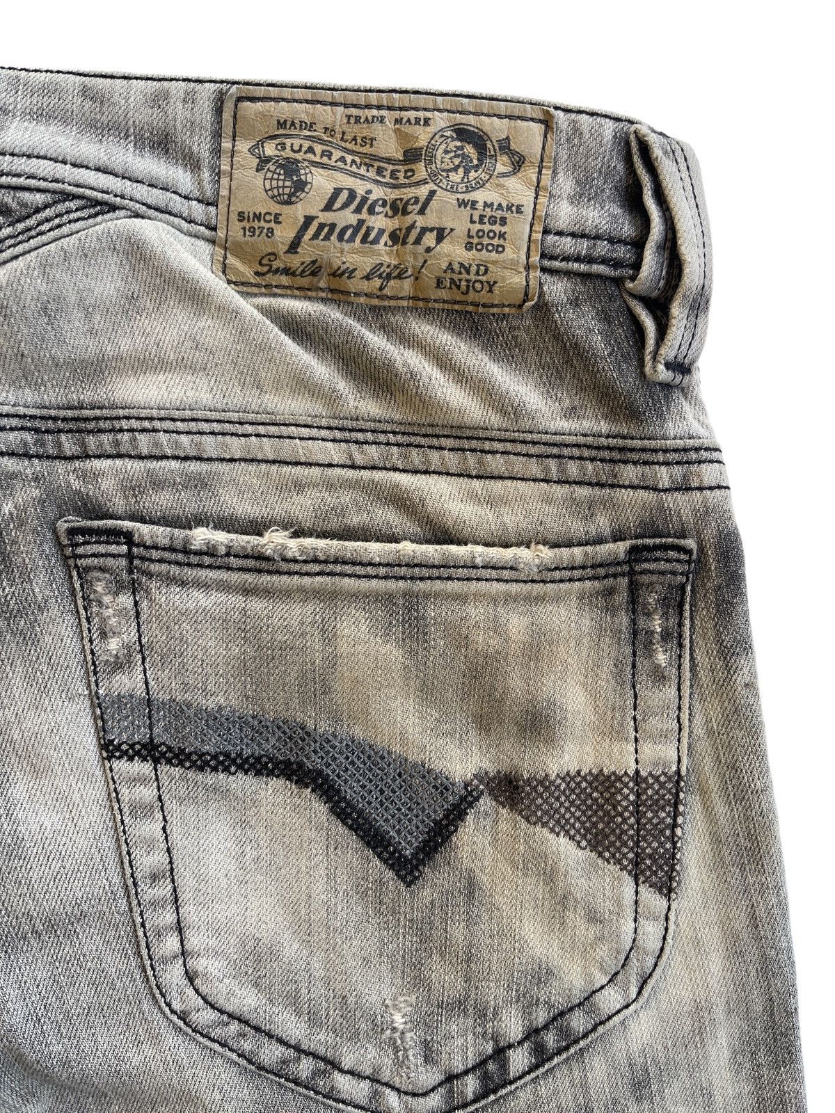 Diesel Men Diesel Thanaz Stretch Washed Distressed Jeans Size US 28 / EU 44 - 11 Thumbnail