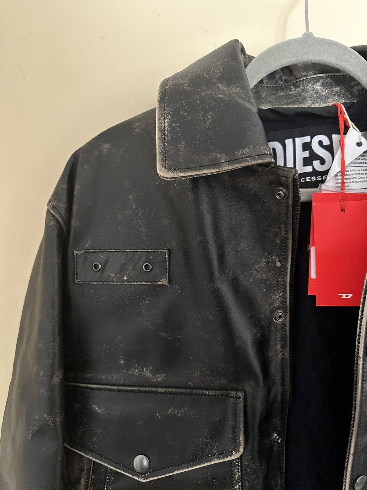 L-ILYAN Leather bomber jacket｜ブラック｜ウィメンズ｜DIESEL