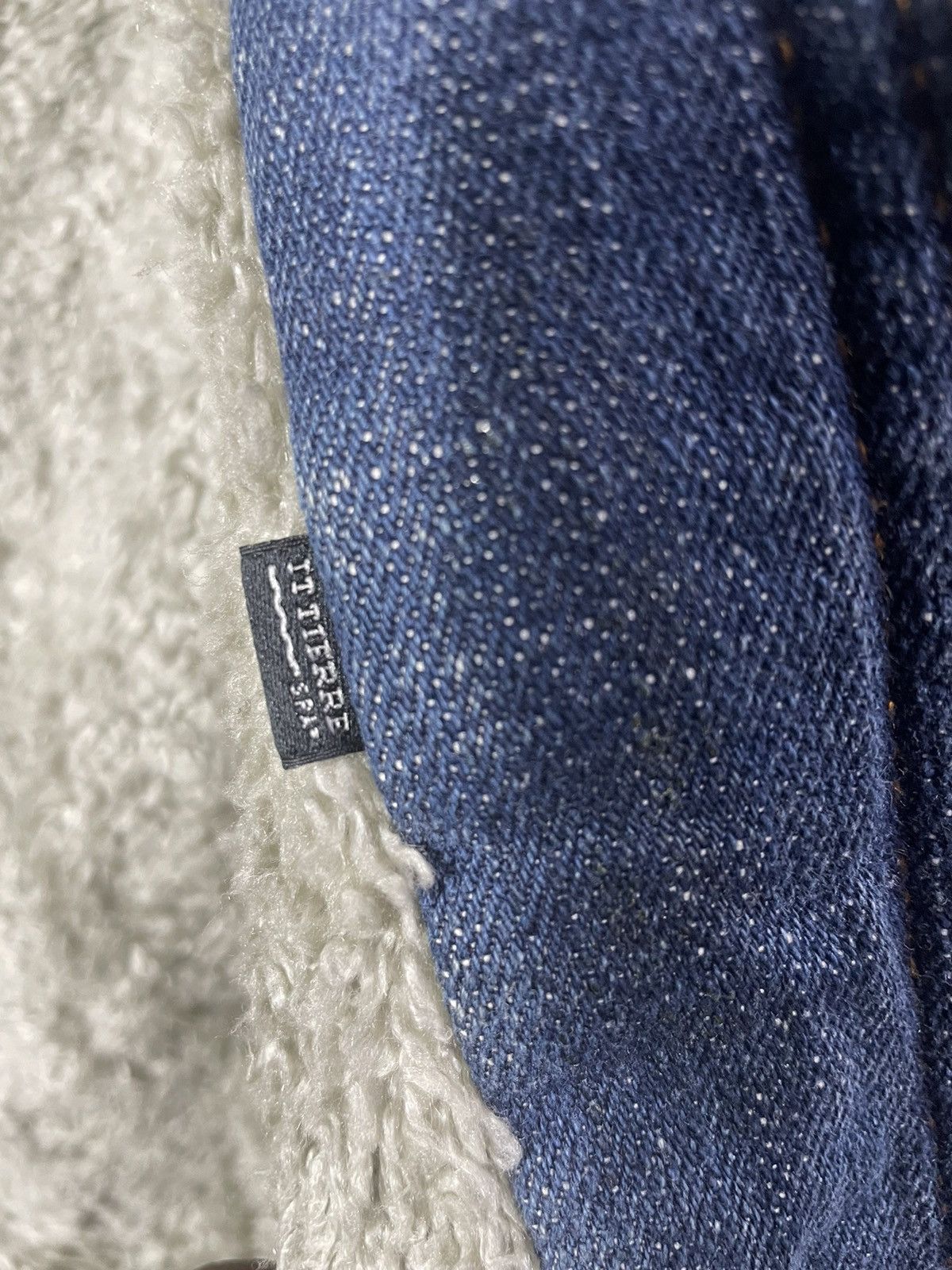 Dolce & Gabbana Vintage DnG Denime Jackets with Sherpa Inside Size US S / EU 44-46 / 1 - 11 Thumbnail