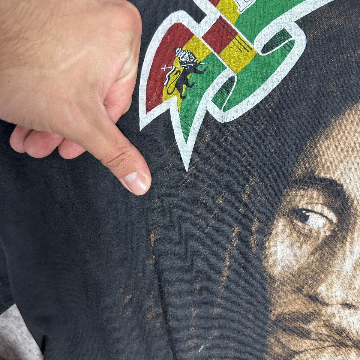 Bob Marley Vintage 90s Bob Marley Distressed tee OG Legend reggie y2k Size US M / EU 48-50 / 2 - 6 Thumbnail