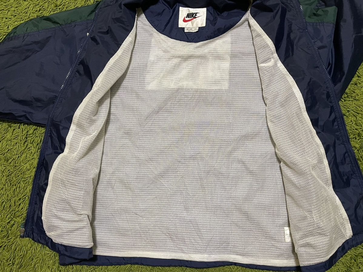 Nike × Vintage Vintage Nike Sports Jacket Windbreaker Size US M / EU 48-50 / 2 - 5 Thumbnail