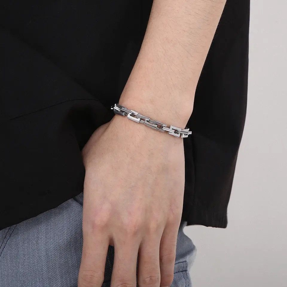 Jewelry Simple Stainless Steel Bracelet Size ONE SIZE - 1 Thumbnail