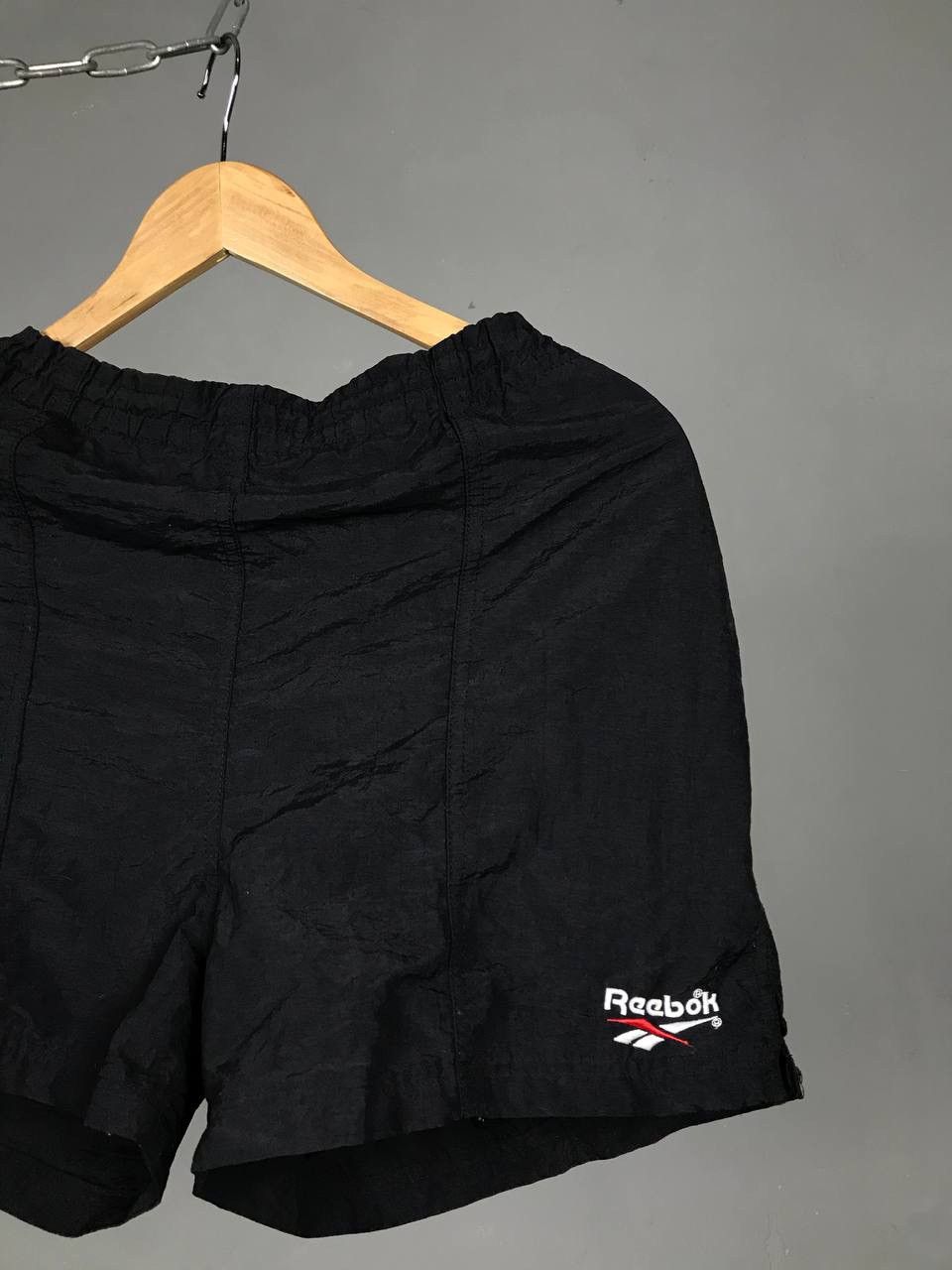 Reebok × Vintage Reebok vintage nylon streetwear sportswear shorts Size US 32 / EU 48 - 2 Thumbnail