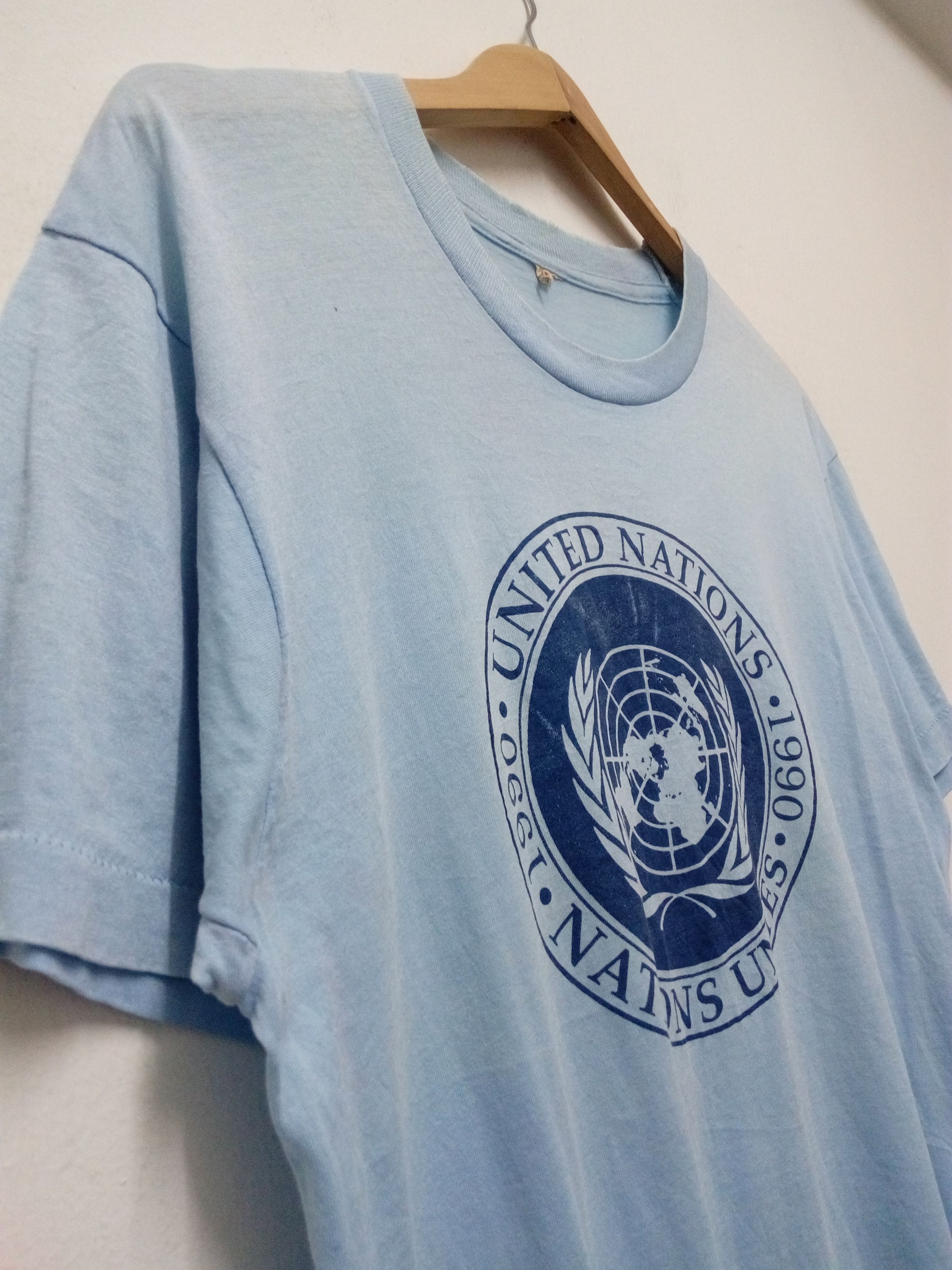 Vintage VINTAGE UNITED NATIONS T-SHIRT Size US M / EU 48-50 / 2 - 3 Thumbnail