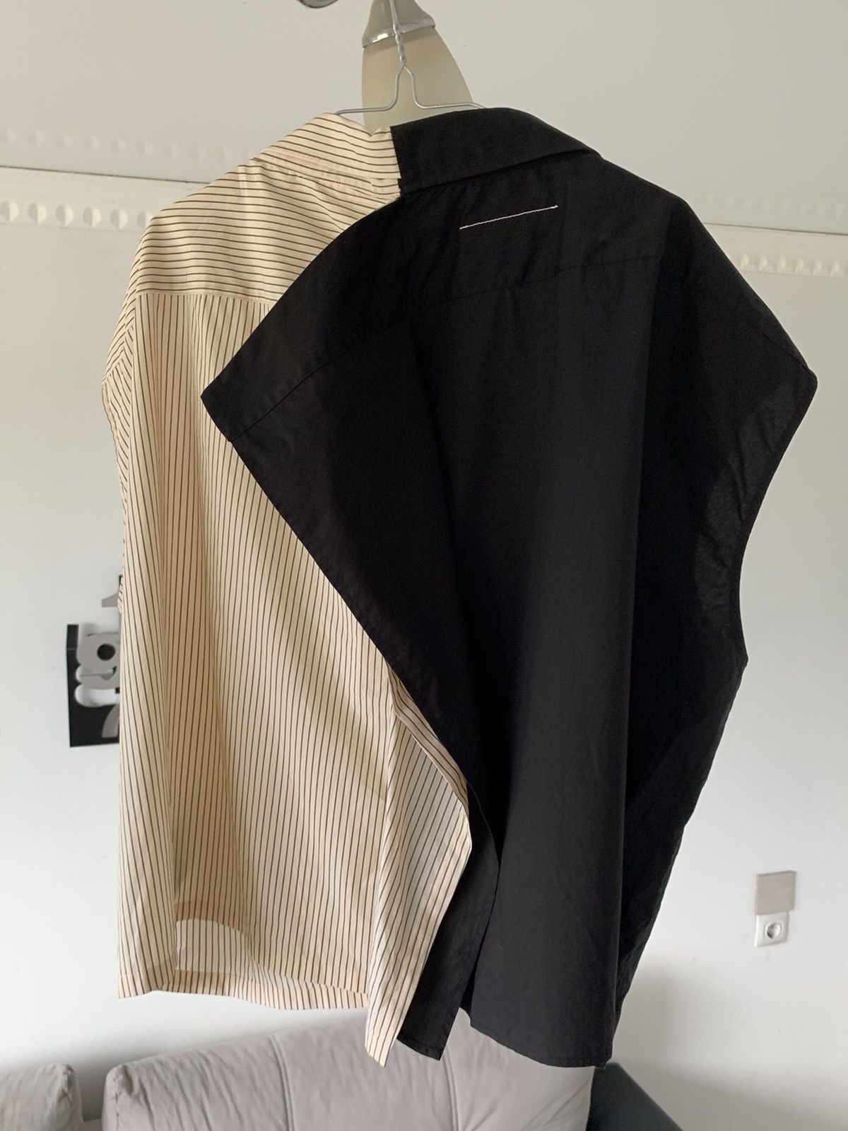 Maison Margiela BNWT Maison Martin Margiela MM6 sleeveless blouse Size M / US 6-8 / IT 42-44 - 4 Thumbnail