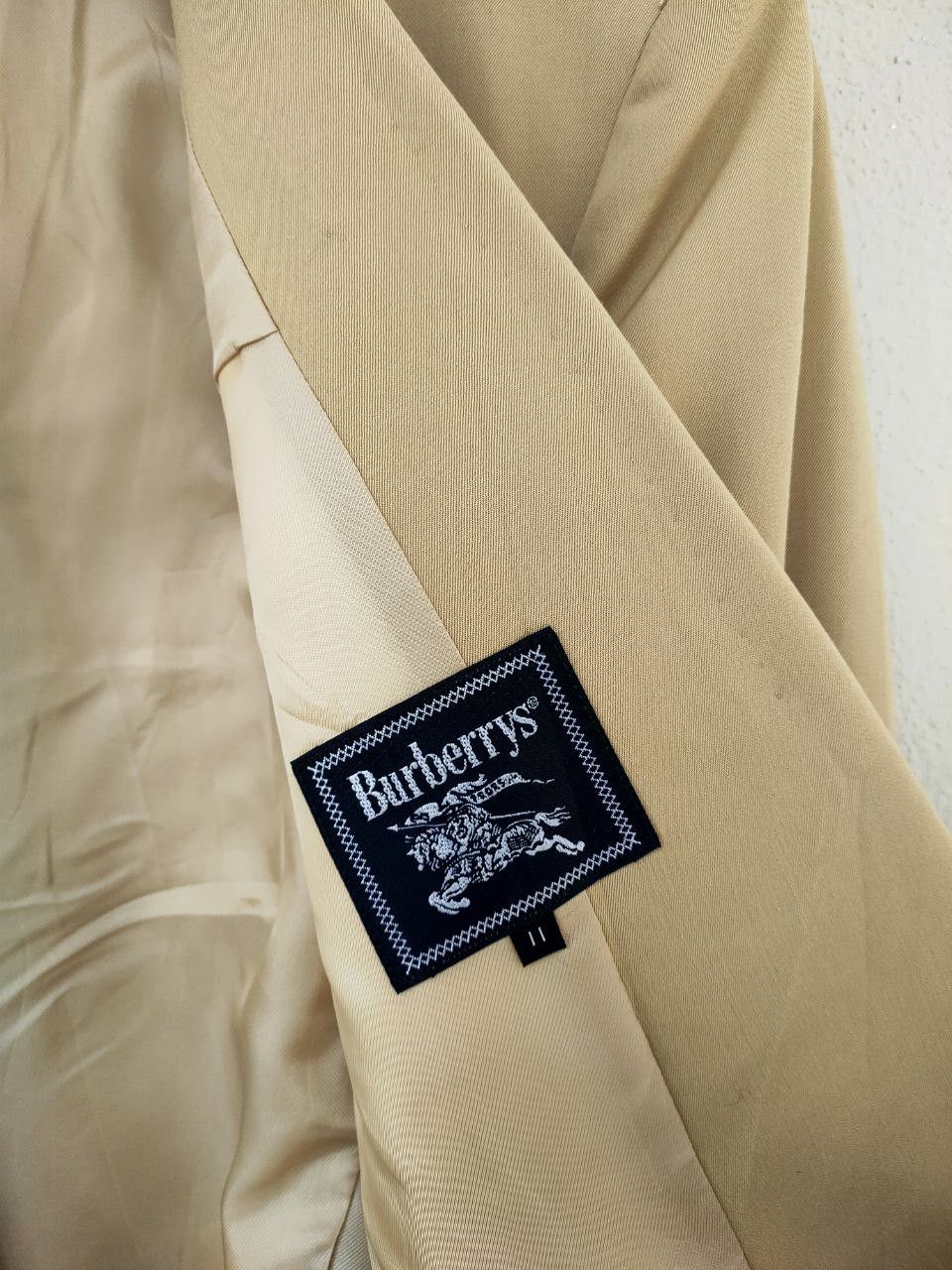 Burberry 💥LAST CALL💥 Burberry Blazer Size US M / EU 48-50 / 2 - 6 Thumbnail