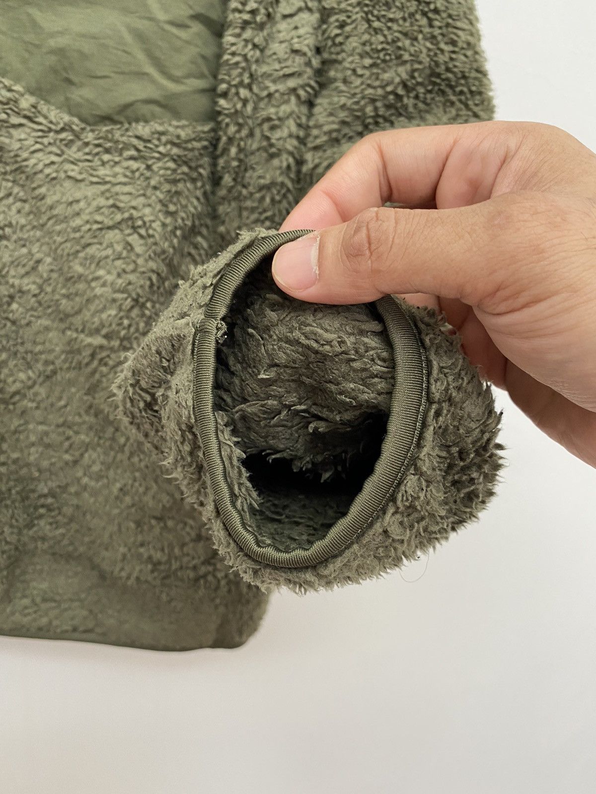 Lemaire × Uniqlo Uniqlo fleece single pocket design army Size US XL / EU 56 / 4 - 7 Thumbnail