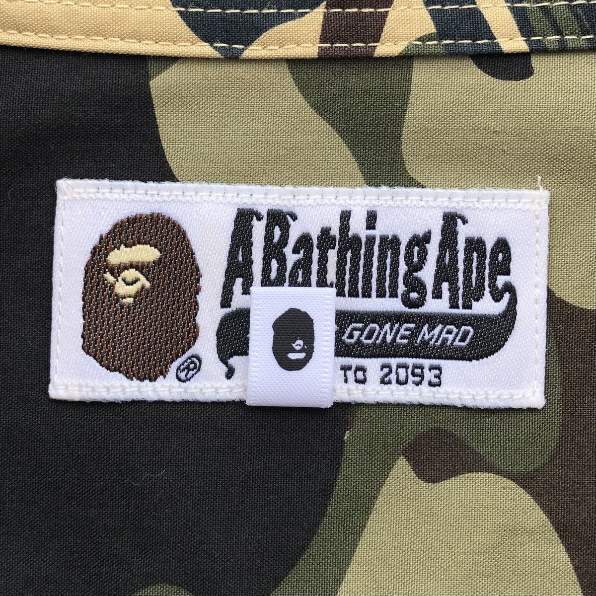 Bape 1st Camo Two Tone Button Up Shirt Size US M / EU 48-50 / 2 - 13 Thumbnail