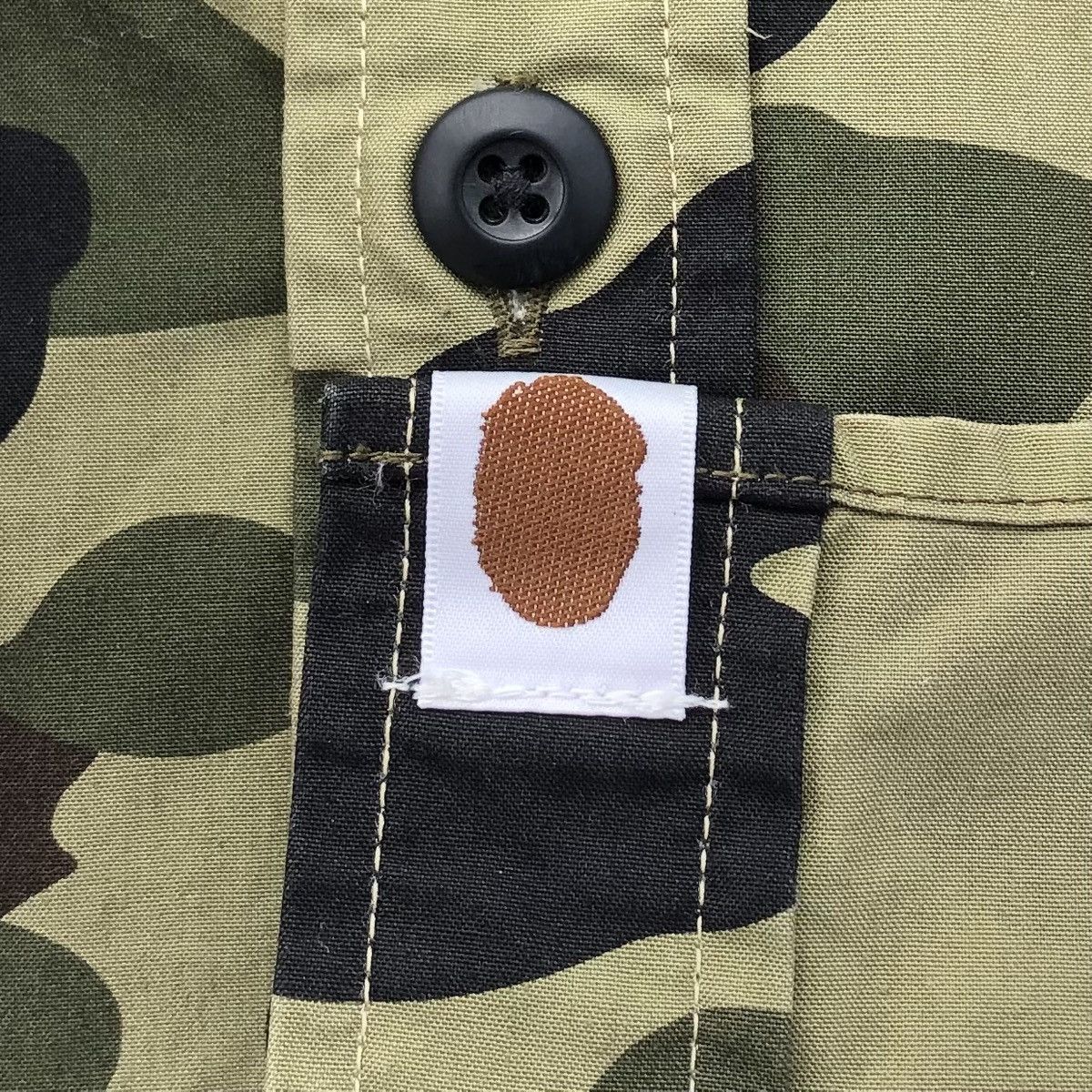 Bape 1st Camo Two Tone Button Up Shirt Size US M / EU 48-50 / 2 - 11 Thumbnail
