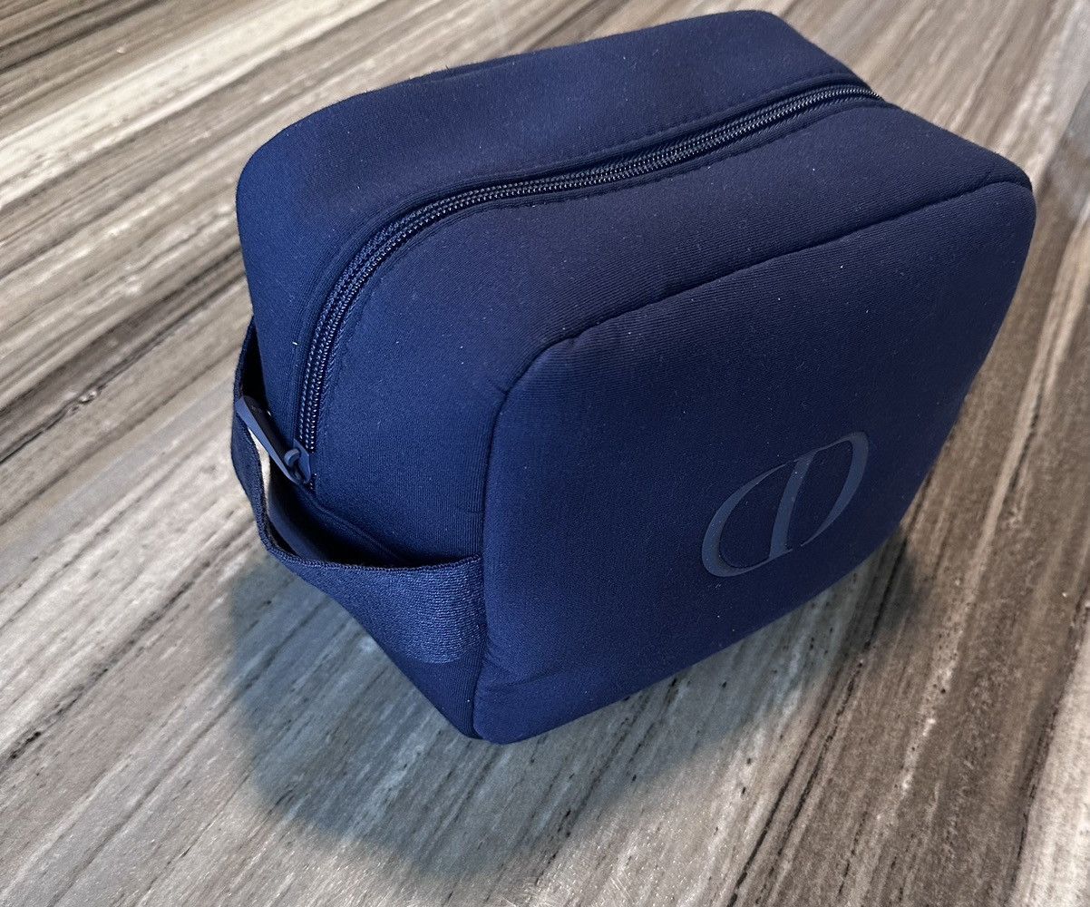 Dior Dior Toiletry Bag Size ONE SIZE - 12 Thumbnail