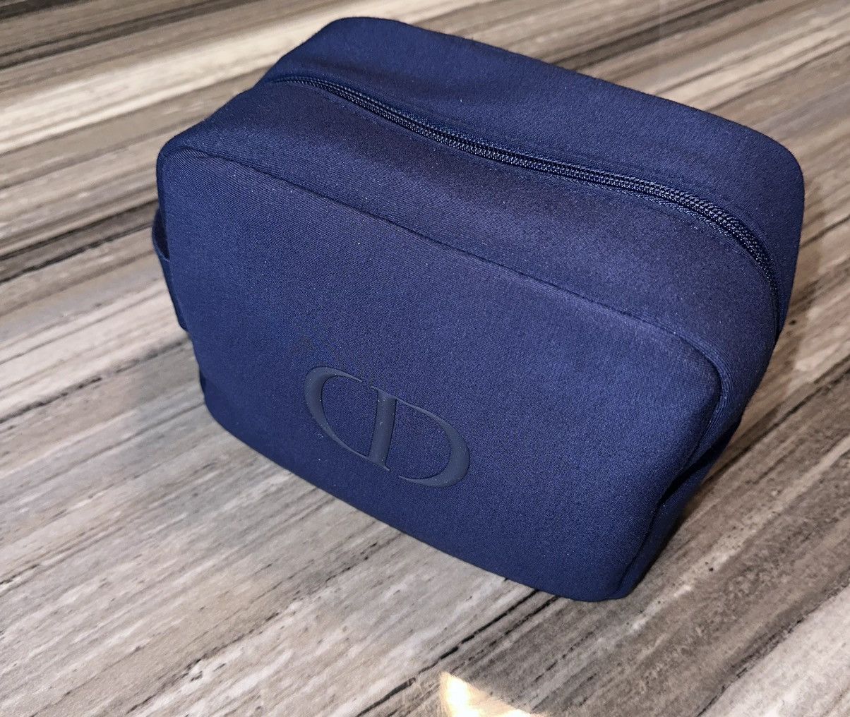 Dior Dior Toiletry Bag Size ONE SIZE - 3 Thumbnail