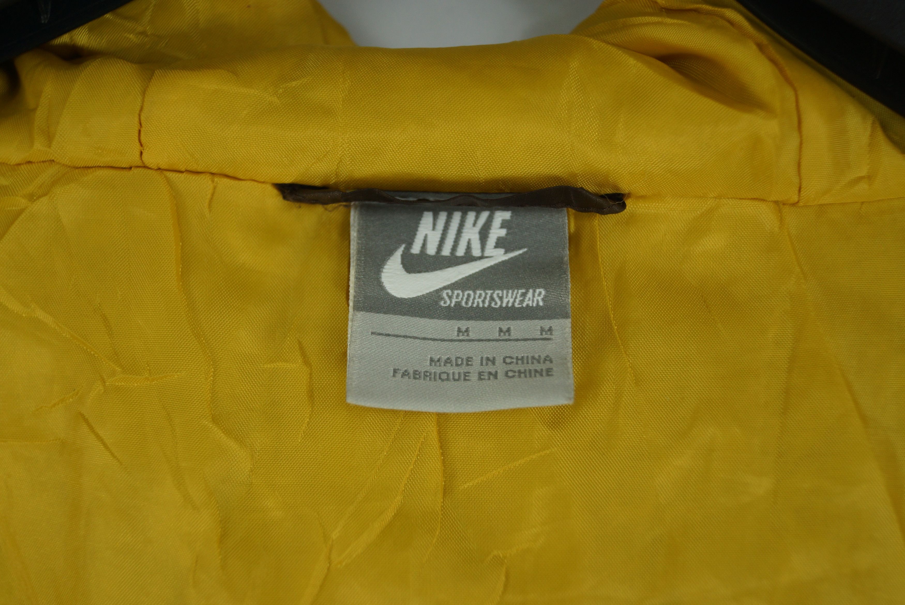 Nike Light Jacket Hoodie Small Spellout Nice Design