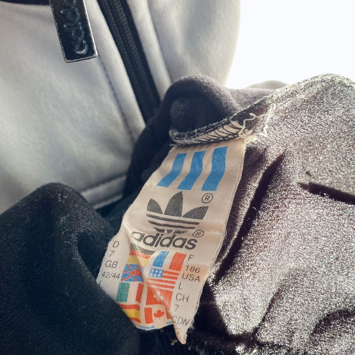 Adidas × Vintage Adidas International Sports Vintage Track Top Jacket Size US L / EU 52-54 / 3 - 6 Thumbnail