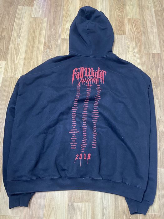 Vetements XS Vetements CITY METAL red LOGO oversized hoodie | Grailed