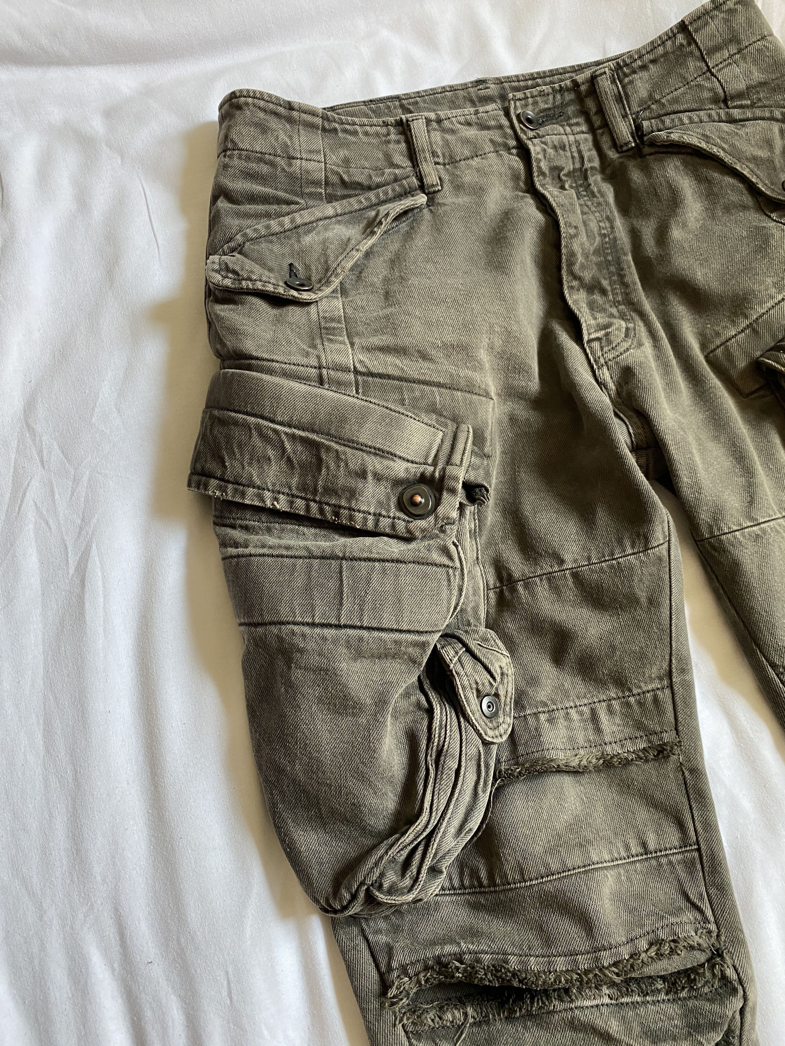 Julius Julius Gas Mask Cargo Pants 2JP | Grailed