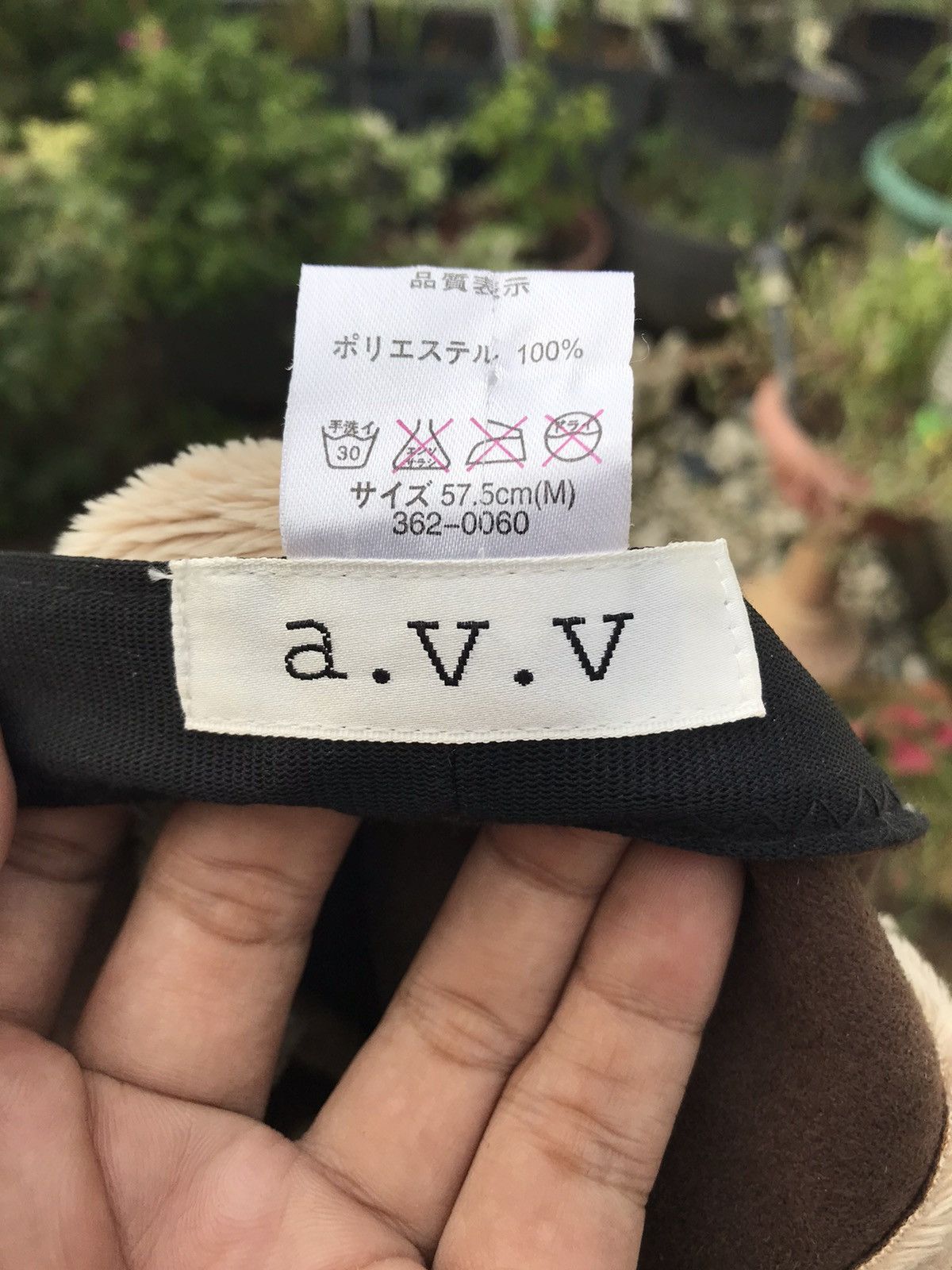 Japanese Brand AUTHENTIC FAUX FUR 8 PANEL IVY CAP HAT BY A.V.V Size ONE SIZE - 9 Thumbnail