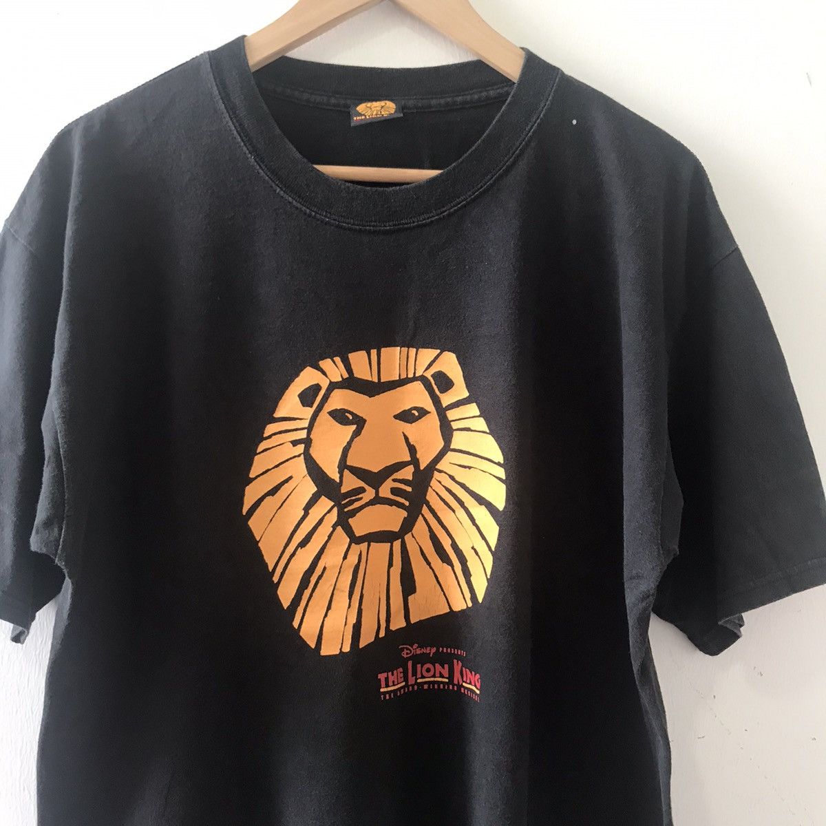 Vintage x Disney x The Lion King
