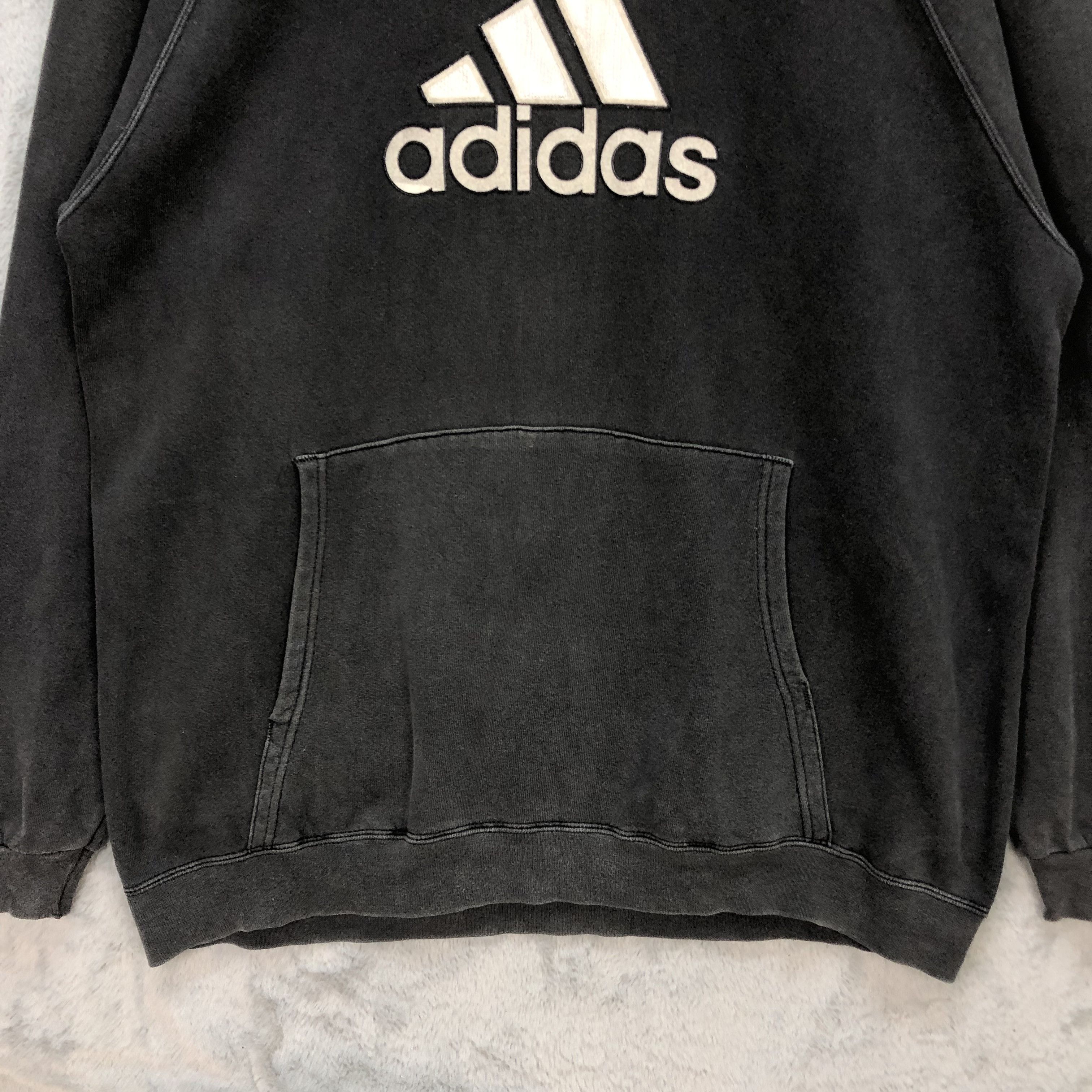 Adidas Vintage Adidas Big Logo Pullover Hoodies #5908-43 Size US L / EU 52-54 / 3 - 4 Thumbnail