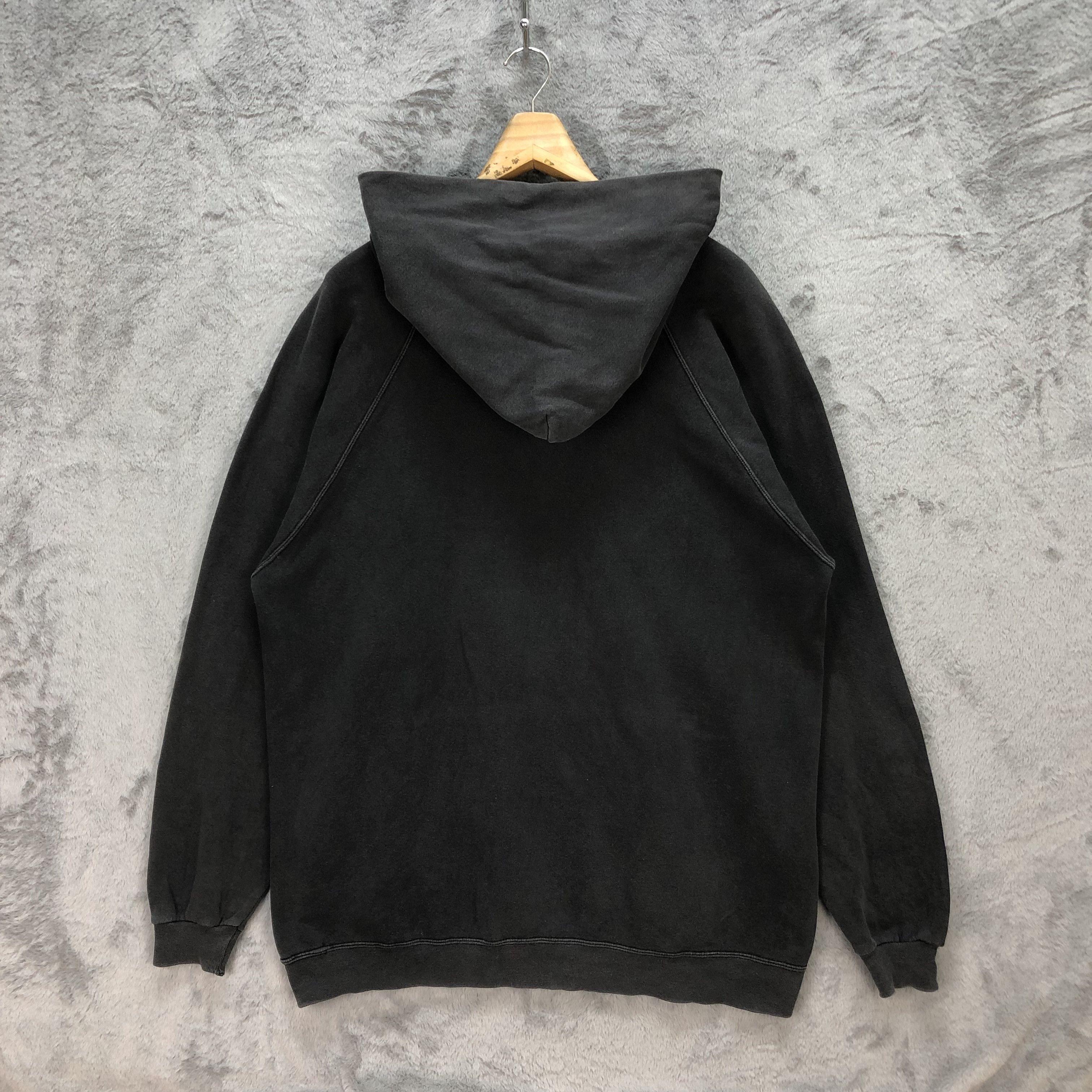 Adidas Vintage Adidas Big Logo Pullover Hoodies #5908-43 Size US L / EU 52-54 / 3 - 9 Thumbnail