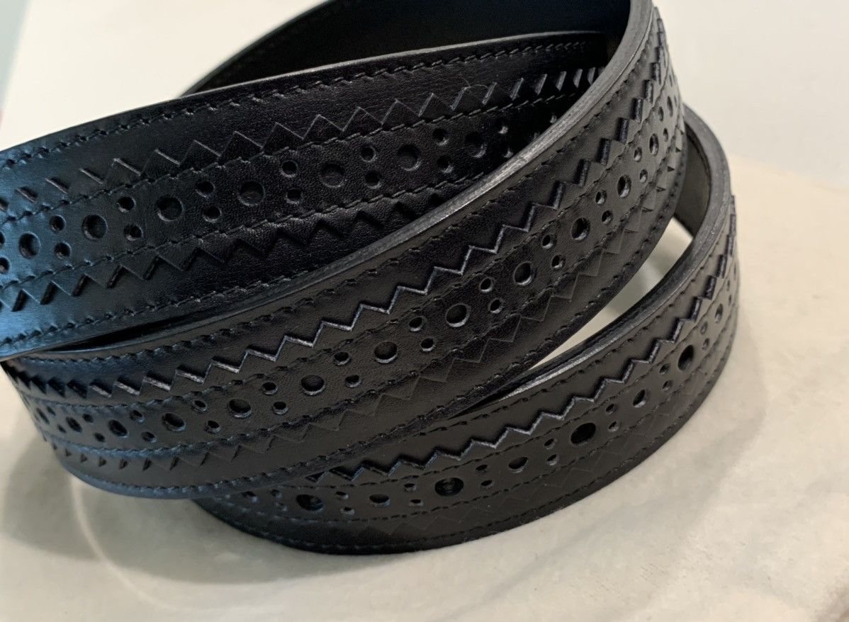 Berluti (NEW) Berluti SS’18 black floral engraved leather belt Size 32 - 12 Thumbnail