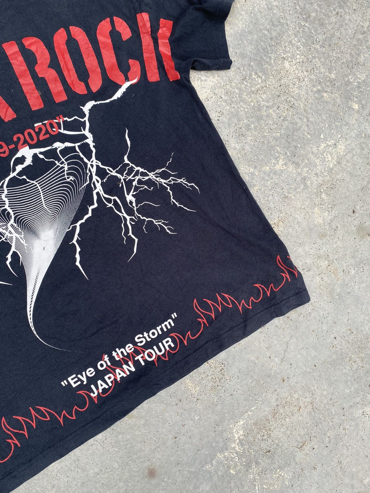 Vintage One Ok Rock “Eye of the Storm”Japan Tour Size US XL / EU 56 / 4 - 3 Thumbnail