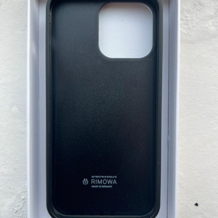 rimowa phone case 16 pro max