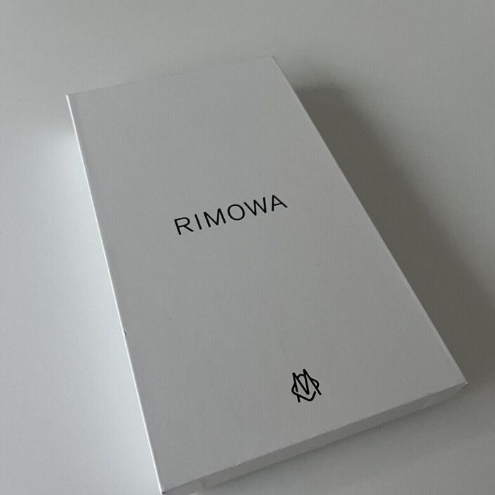 irisierende hülle für iphone 14 pro rimowa