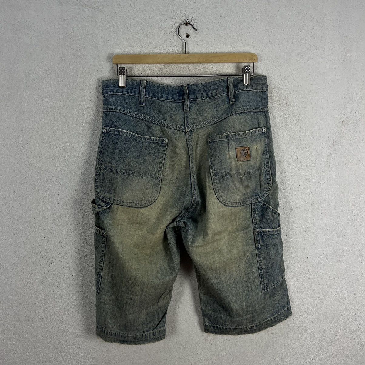 Carhartt VINTAGE CARHARTT SHORT DENIM PANTS DISTRESSED DESIGN WEAR Size US 34 / EU 50 - 7 Thumbnail