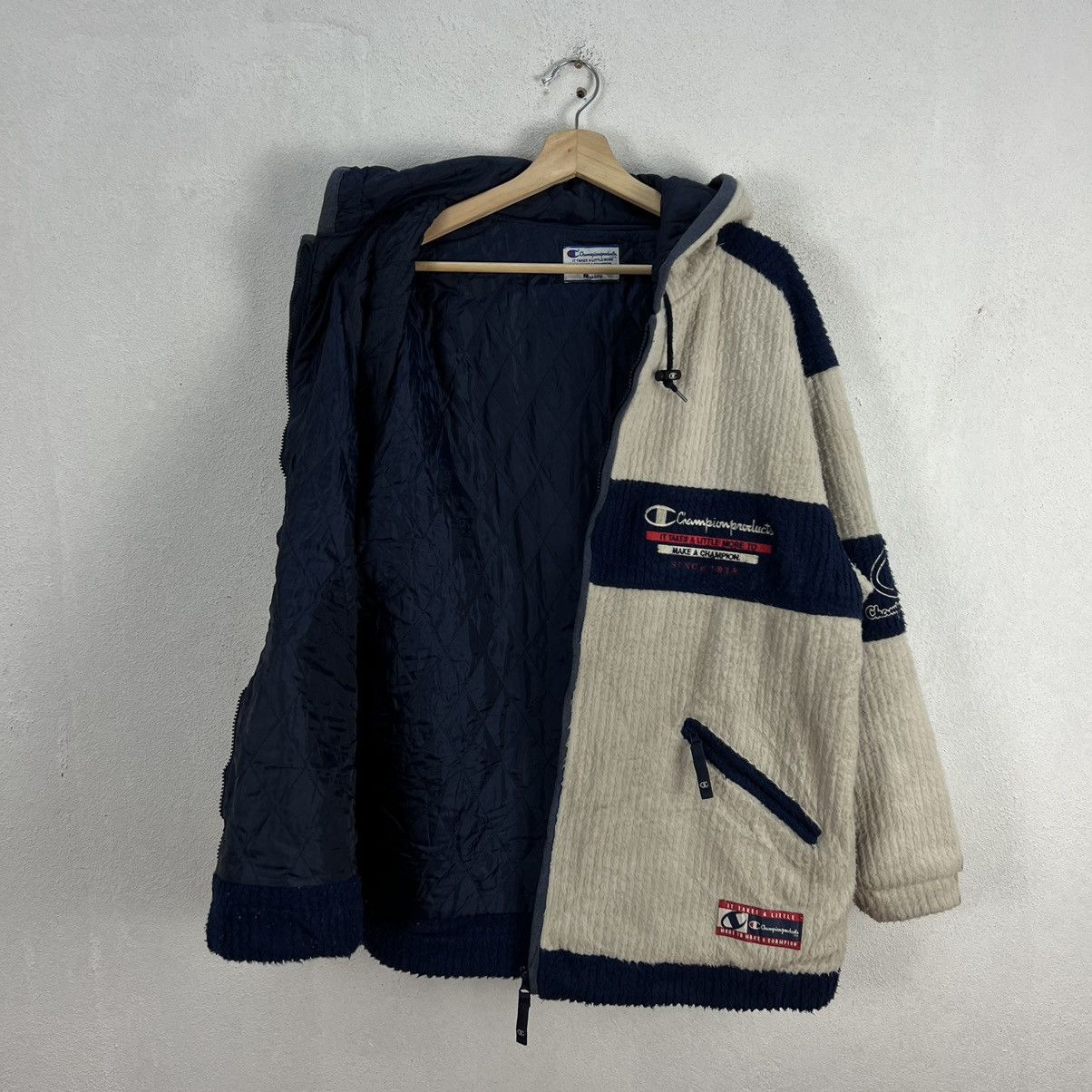 Japanese Brand VINTAGE CHAMPION FLEECE JACKET ZIPPER BIG LOGO Size US M / EU 48-50 / 2 - 10 Thumbnail