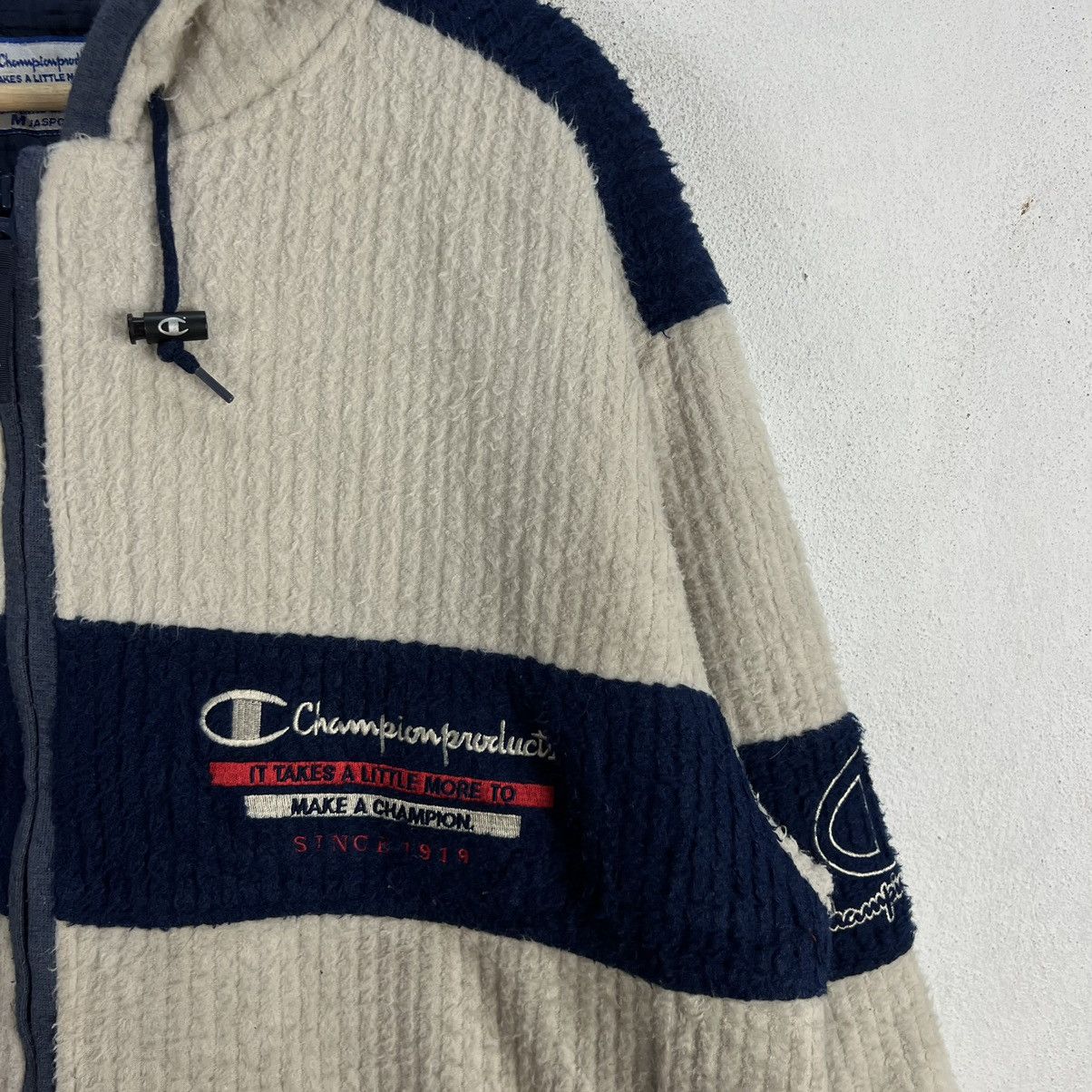 Japanese Brand VINTAGE CHAMPION FLEECE JACKET ZIPPER BIG LOGO Size US M / EU 48-50 / 2 - 5 Thumbnail