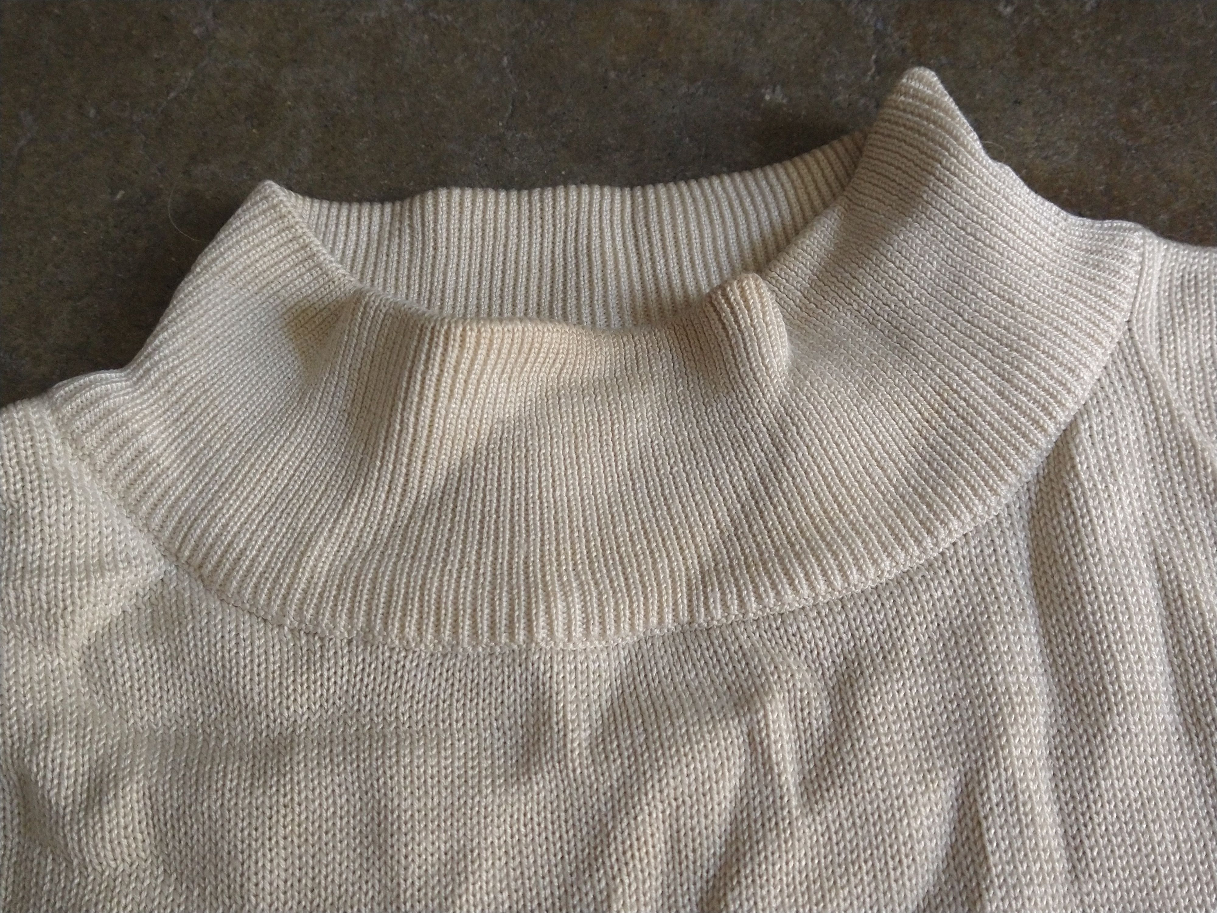 Other Vintage Moc Turtleneck Sweater Cream Silk Knit Large Size US L / EU 52-54 / 3 - 2 Thumbnail