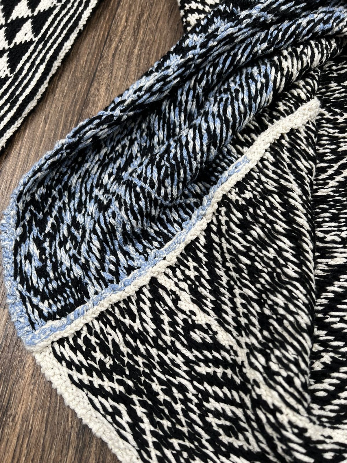 Acne Studios Acne Studios Rhia Jacquard Aztec Sweater knit Size XL / US 12-14 / IT 48-50 - 11 Thumbnail