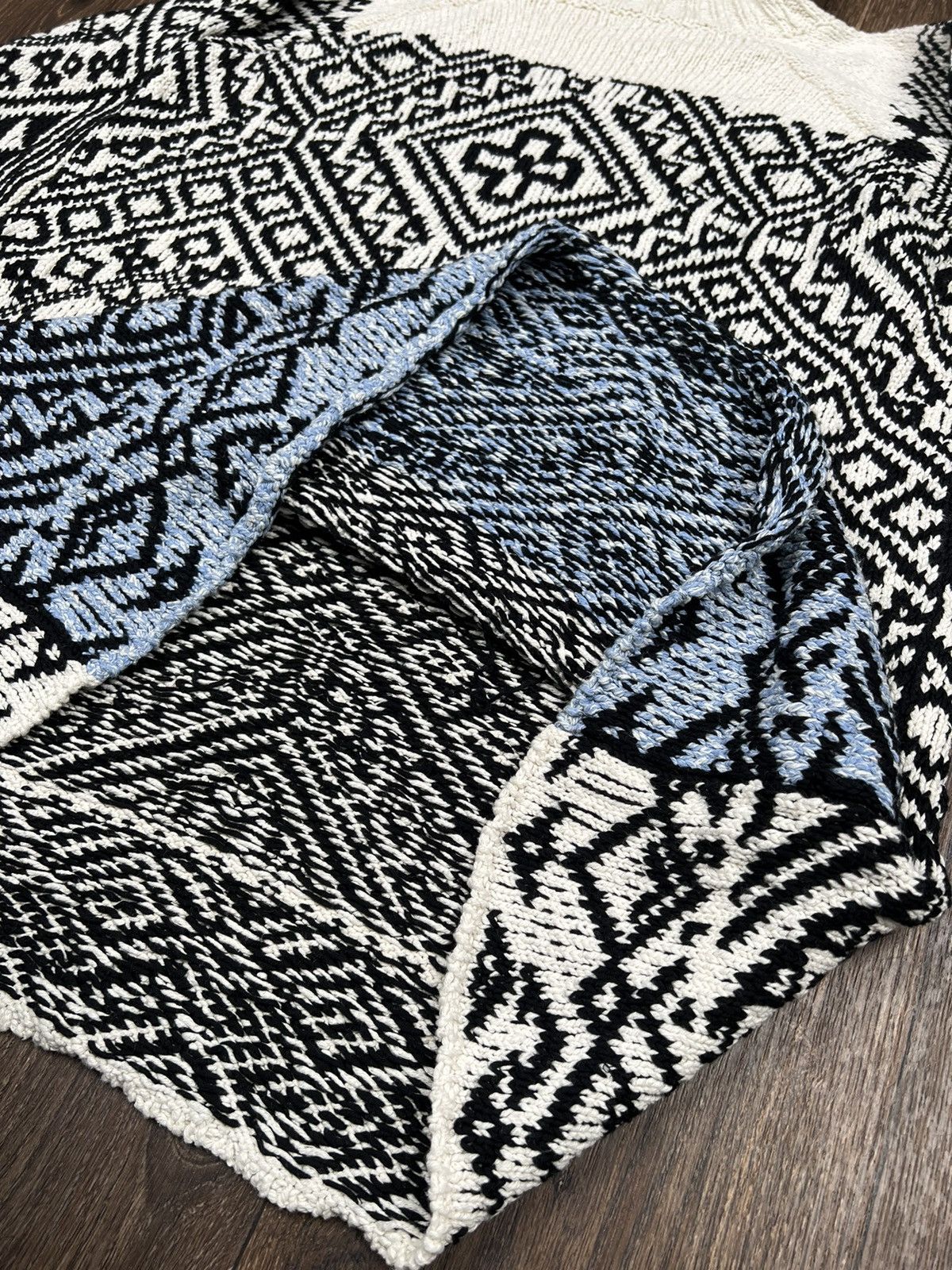 Acne Studios Acne Studios Rhia Jacquard Aztec Sweater knit Size XL / US 12-14 / IT 48-50 - 10 Thumbnail