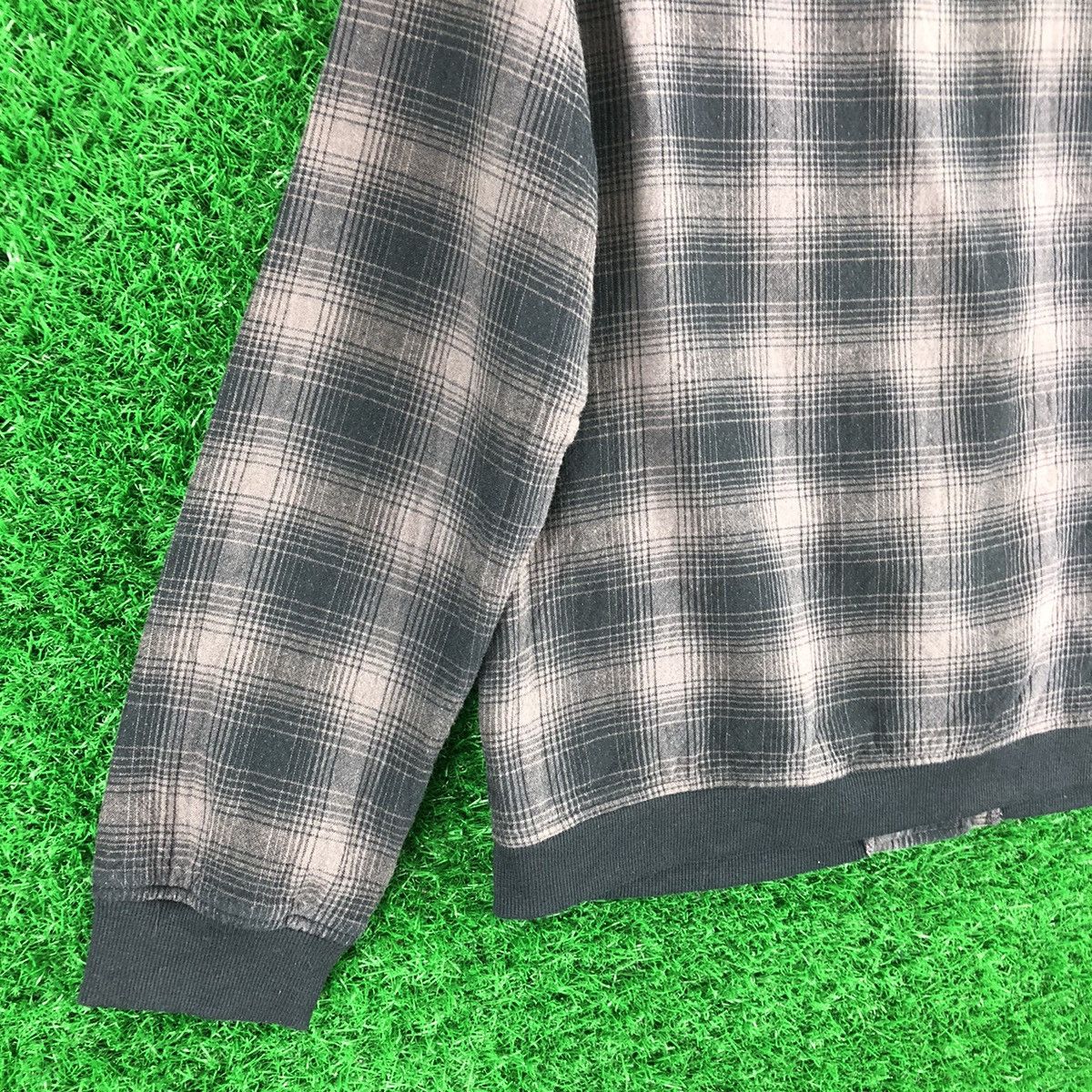 Japanese Brand Vintage Torino Shadow Tartan Check Jacket Button up Size US S / EU 44-46 / 1 - 6 Thumbnail