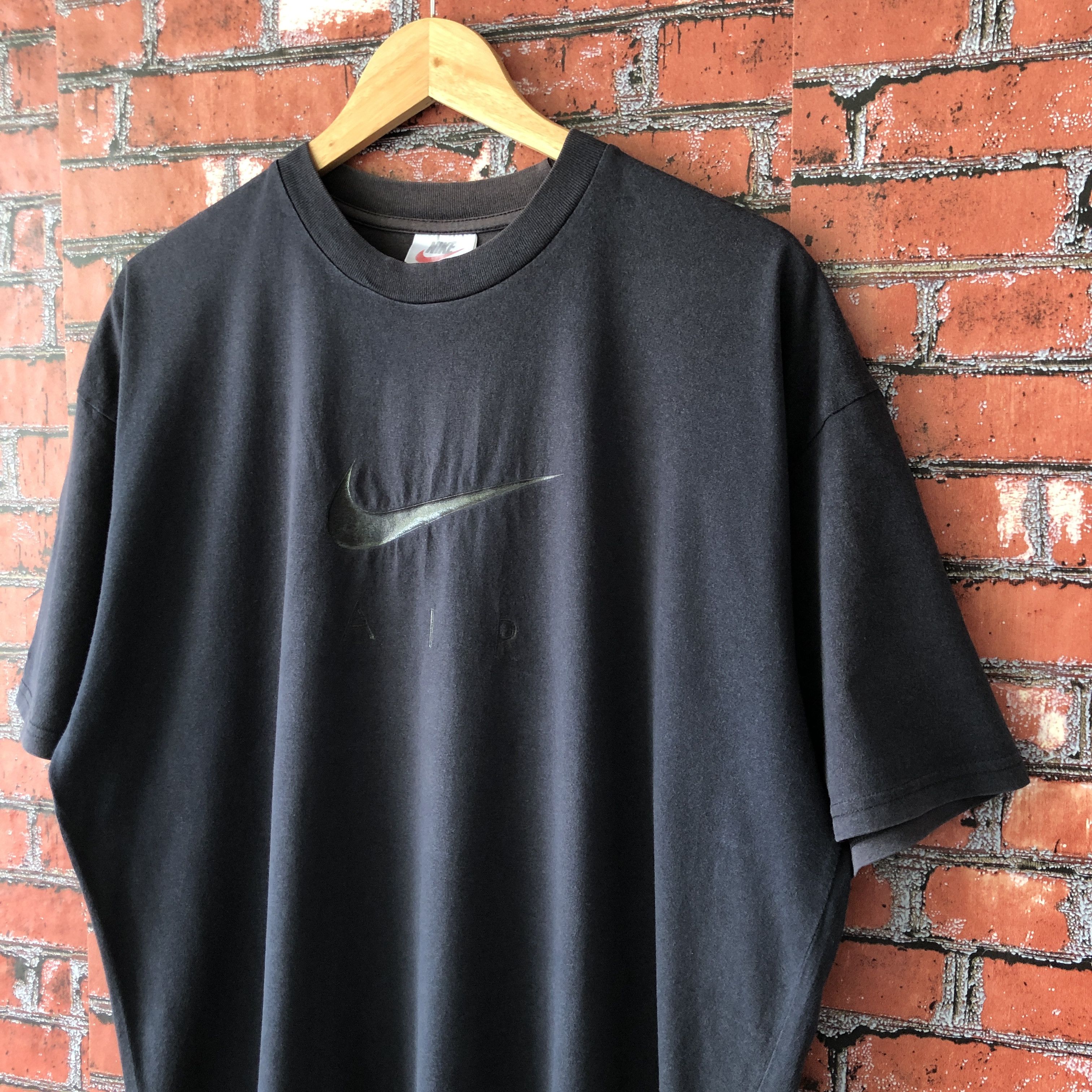 Nike × Vintage Vintage Nike Air Swoosh Big Logo Black Tee Shirt L Big Size Size US L / EU 52-54 / 3 - 4 Thumbnail