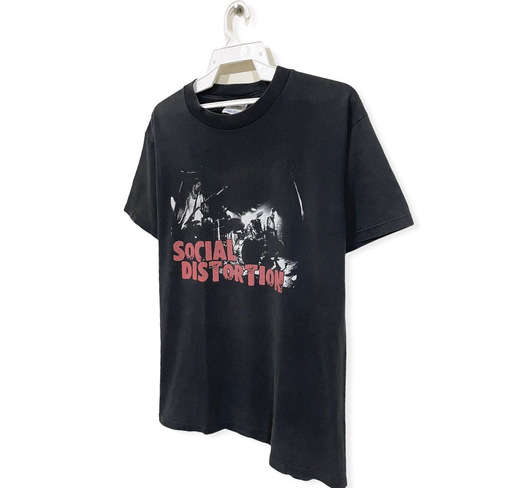 Band Tees Vintage Distressed Social Distortion Solarized Tee Size US M / EU 48-50 / 2 - 2 Thumbnail