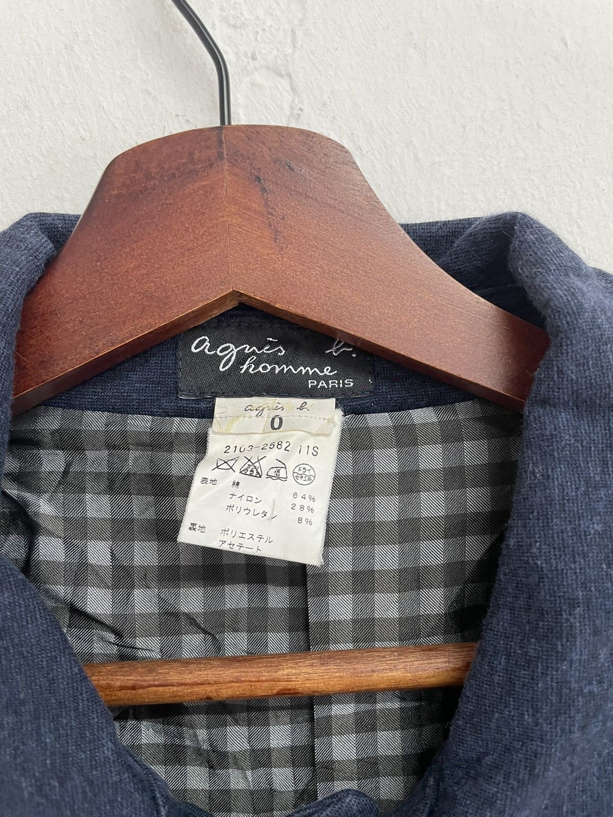 agnes b. Agnes b homme Size US S / EU 44-46 / 1 - 3 Thumbnail
