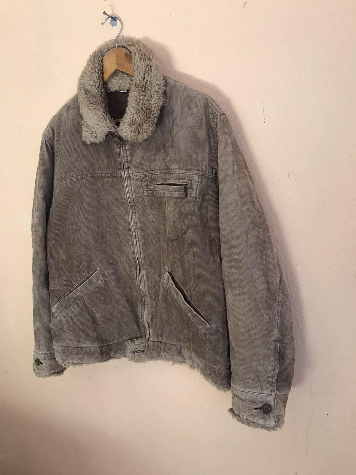 If Six Was Nine UNIQLO SHERPA JACKET CORDUROY Size US M / EU 48-50 / 2 - 3 Thumbnail