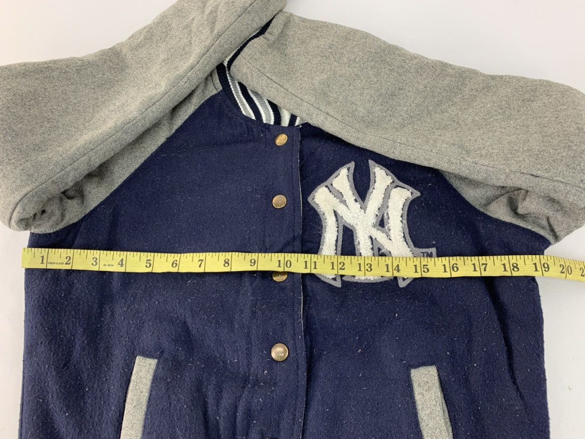 MLB MLB LB-03 New York Yankees Varsity Jacket Chainstich Logo Size US S / EU 44-46 / 1 - 11 Thumbnail