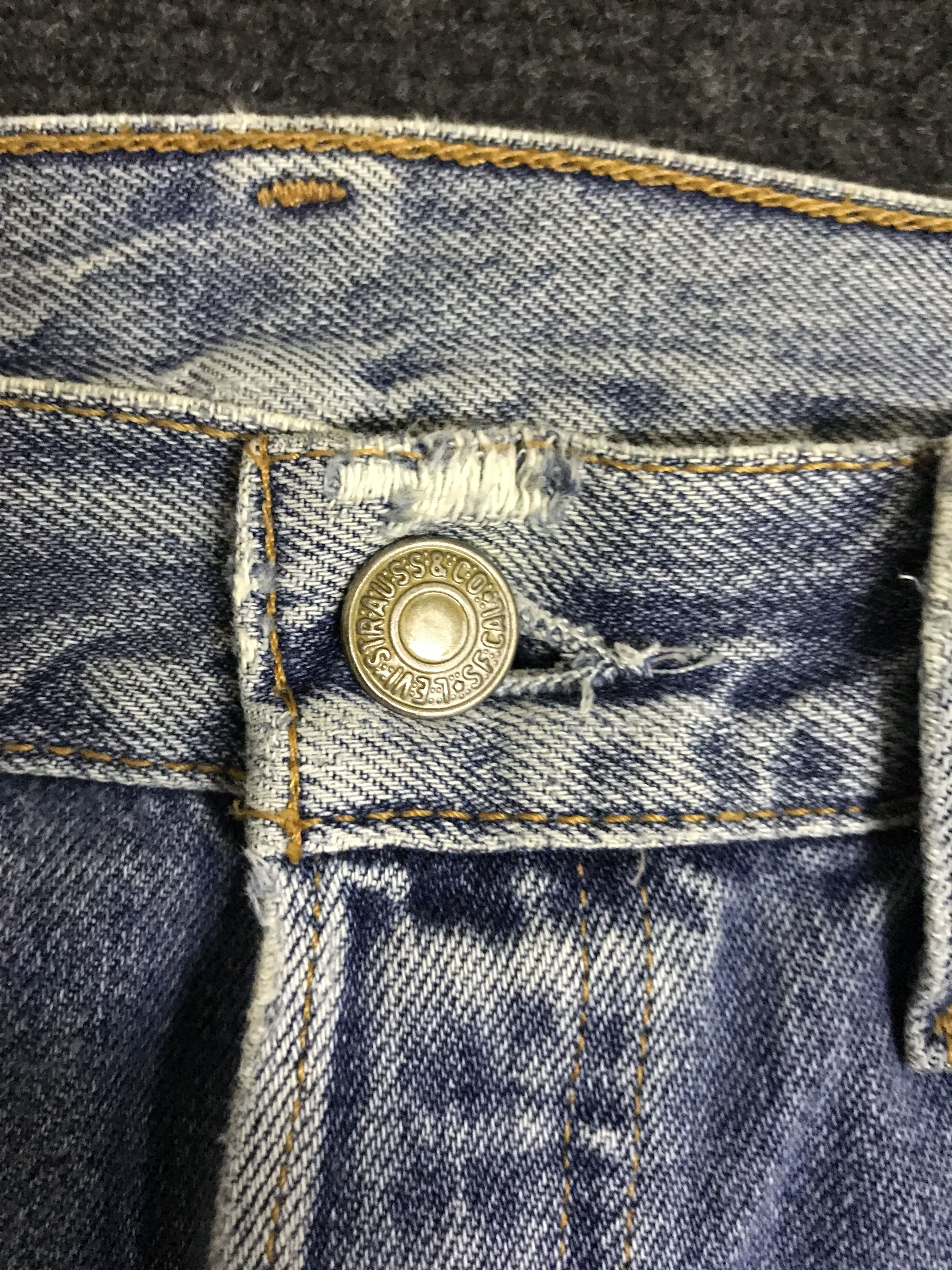 Levi's × Vintage Vintage 90s Levis 501 Medium Wash Jeans Size US 28 / EU 44 - 5 Thumbnail