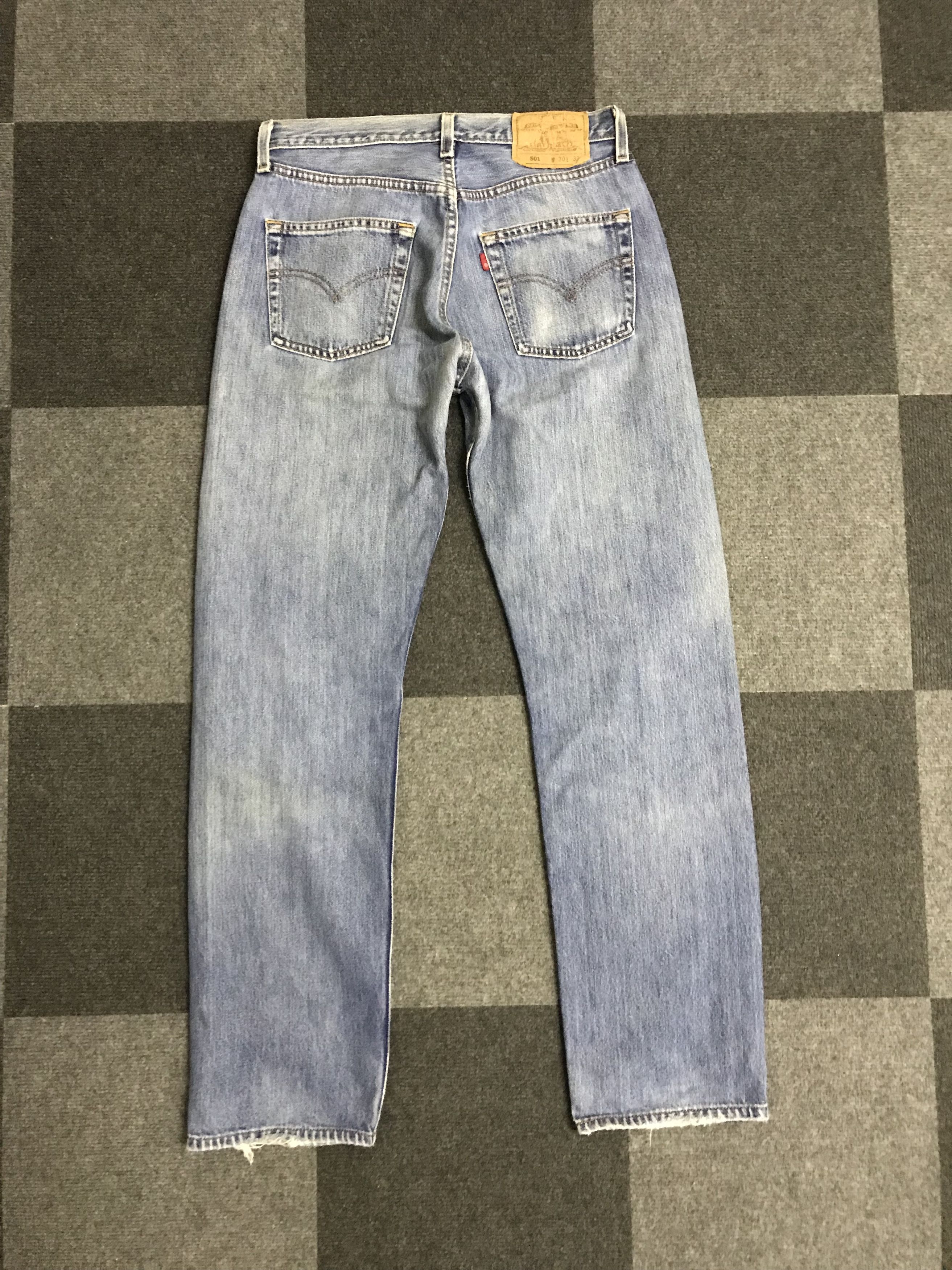 Levi's × Vintage Vintage 90s Levis 501 Medium Wash Jeans Size US 28 / EU 44 - 10 Thumbnail
