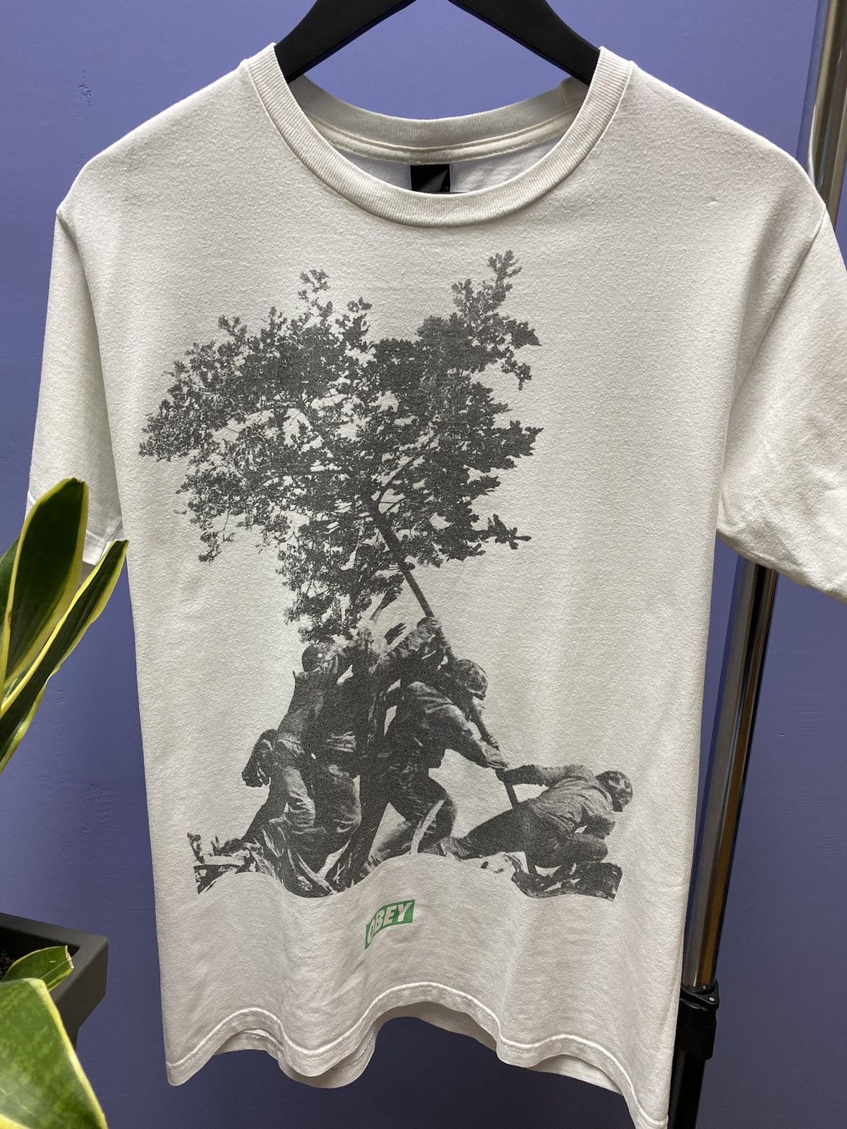 Obey Obey Rising The Tree On Iwo Jima T Shirt Size US M / EU 48-50 / 2 - 7 Thumbnail